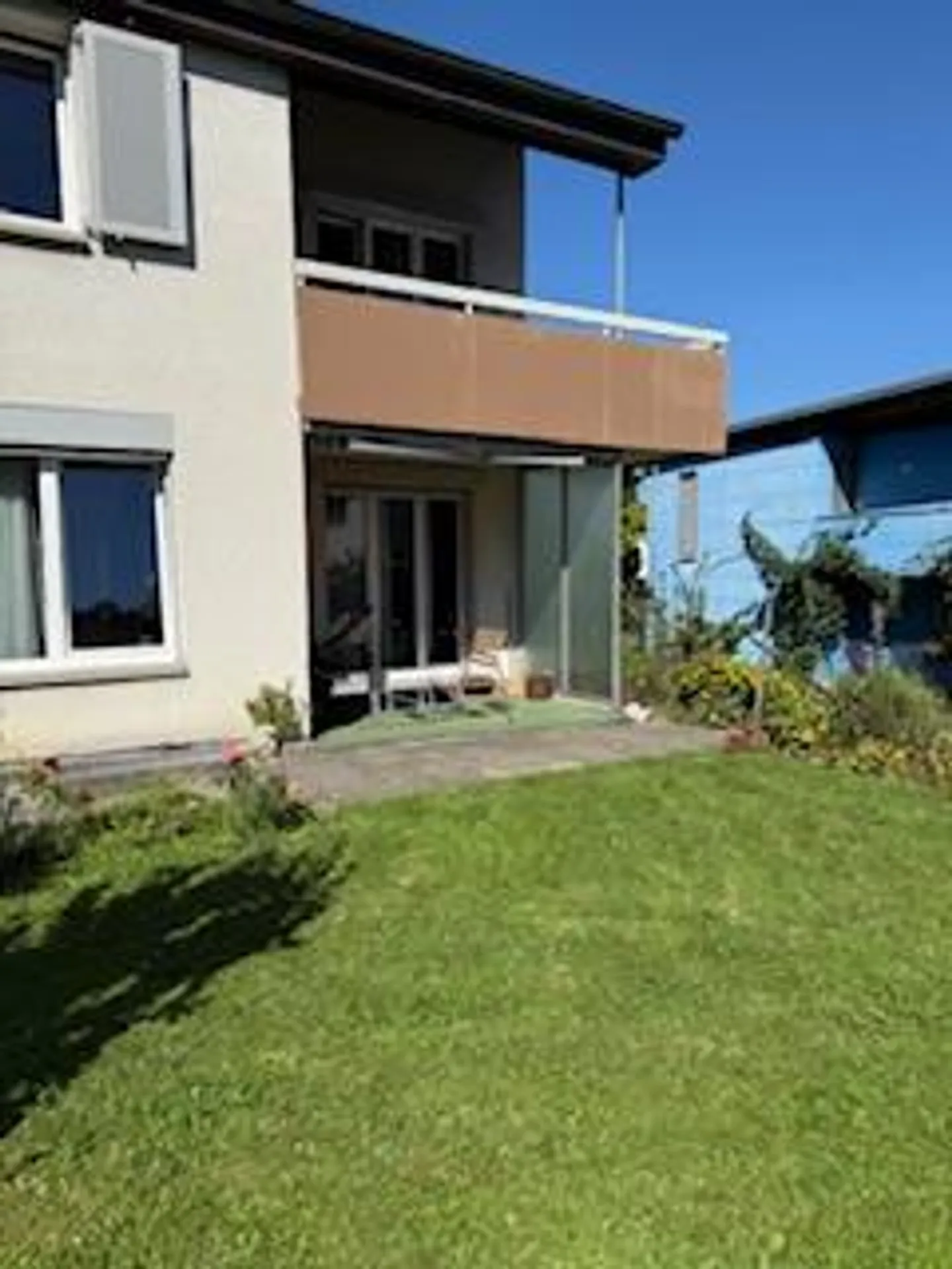 Single-family house (semi-detached) center, family-friendly - Photo 11 of 20