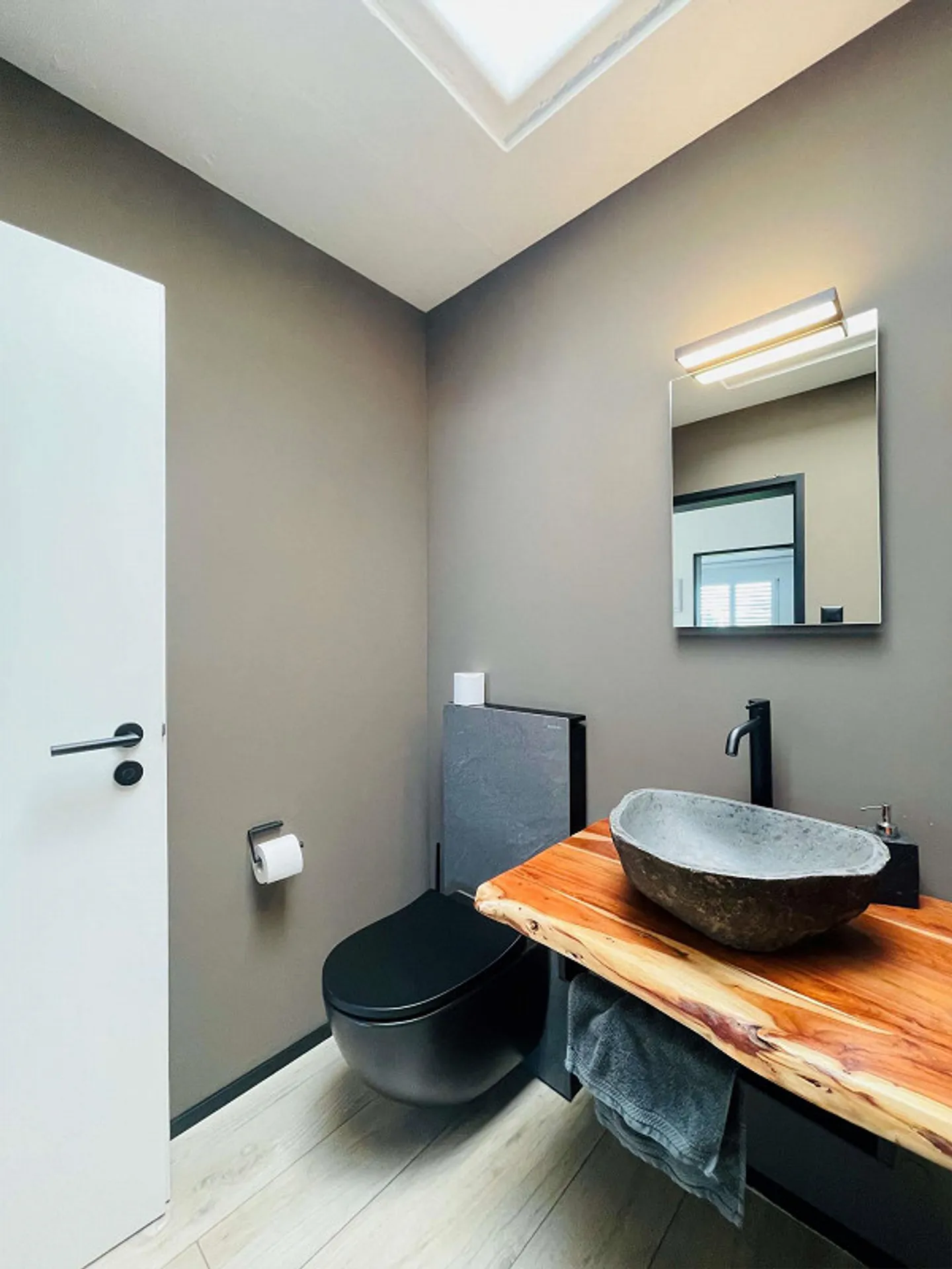 Uffici moderni in una buona posizione a Flawil - disponibili immediatamente - Foto 5 di 7