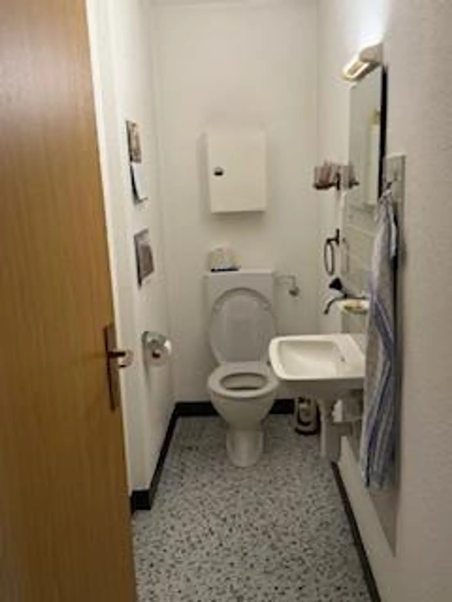 Single-family house (semi-detached) center, family-friendly - Photo 13 of 20