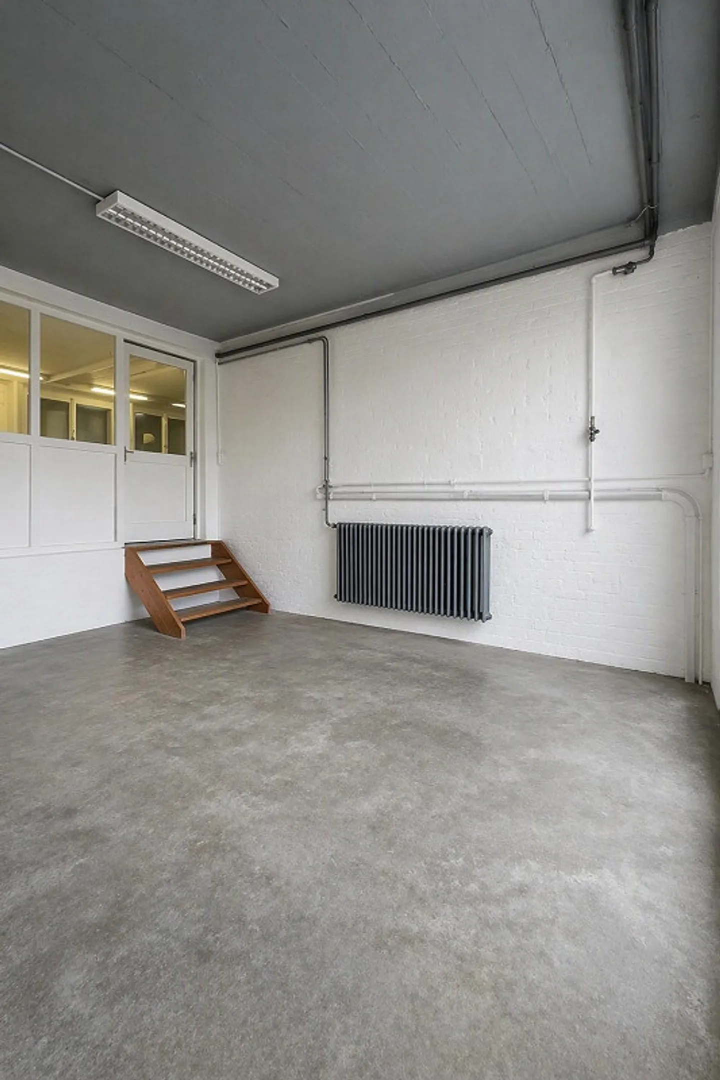 Espace commercial/atelier à louer avec accès direct ! - Photo 3 sur 7