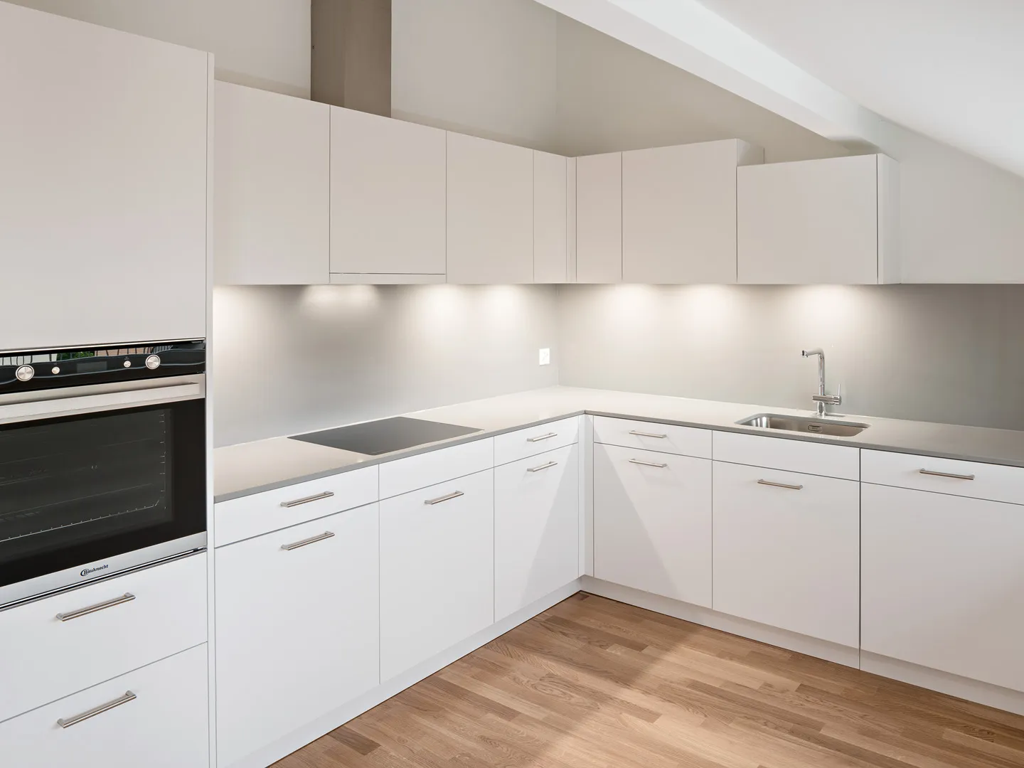 Great attic apartment in a quiet location - Photo 3 of 6