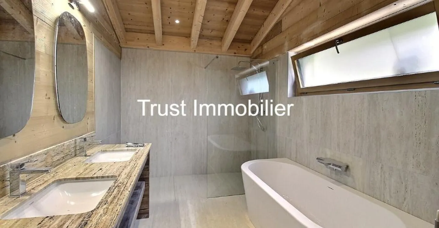 6002M-Gryon-Chalet 5.5 rooms renovated - Photo 11 of 13