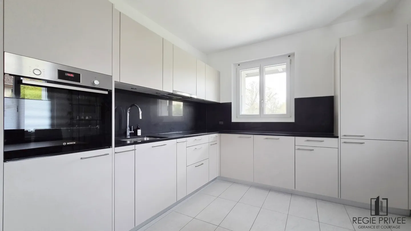 Appartement 4.5p rénové - Photo 1 sur 9