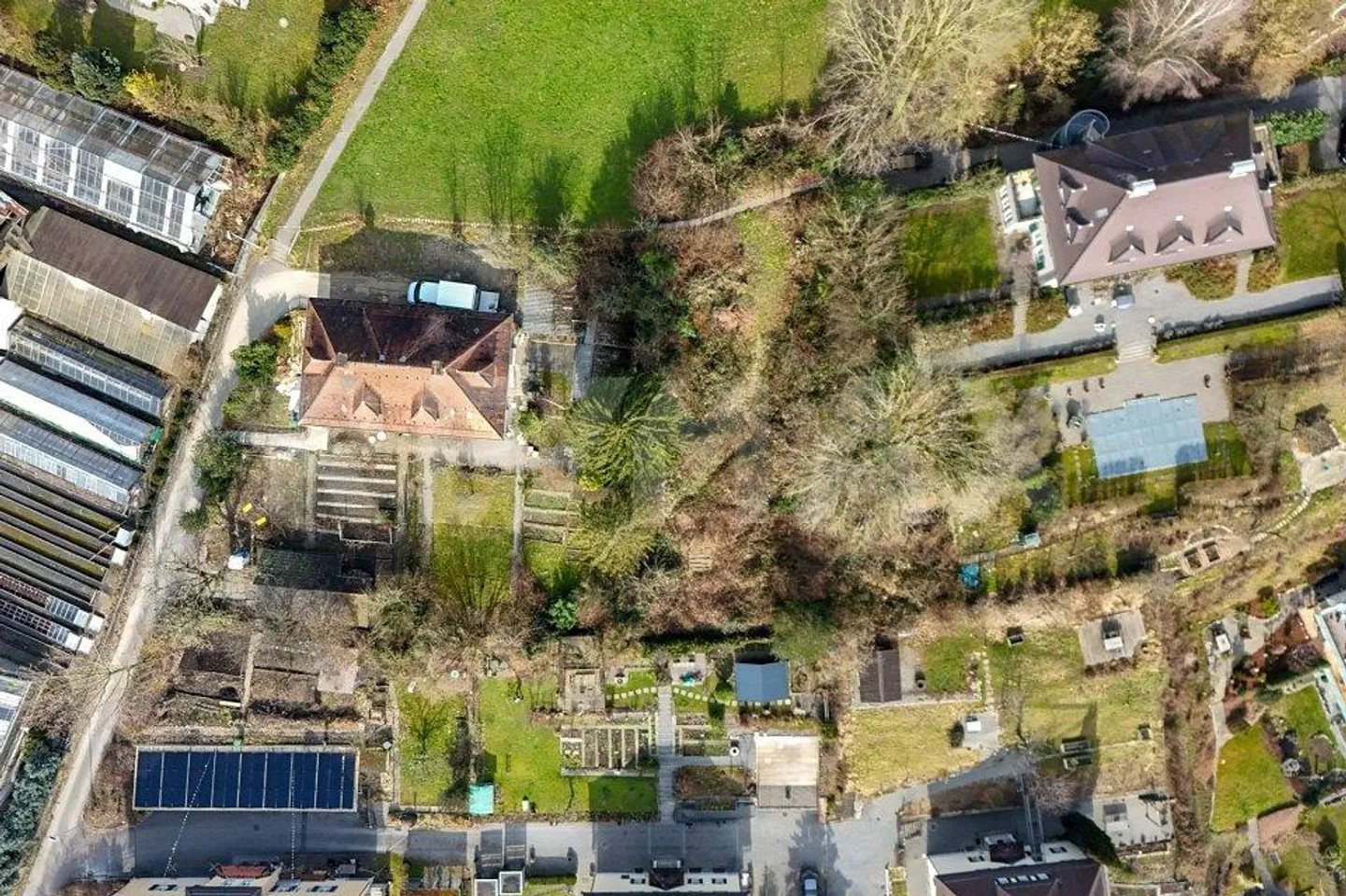 Terreno edificabile con potenziale di sviluppo in una posizione da sogno - Foto 4 di 4