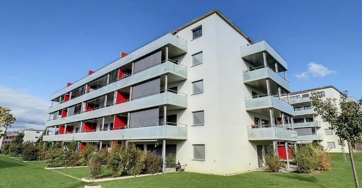 SUPERBE LOGEMENT A ESTAVAYER-LE-LAC - Photo 2 sur 2