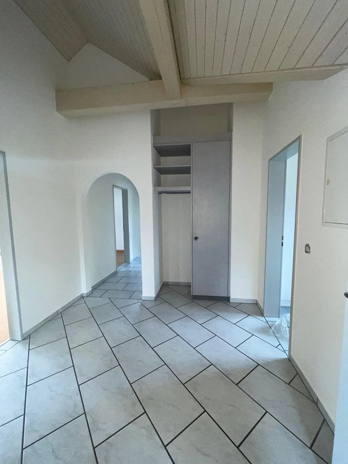 Family-friendly 4.5-room attic apartment - Photo 7 of 14