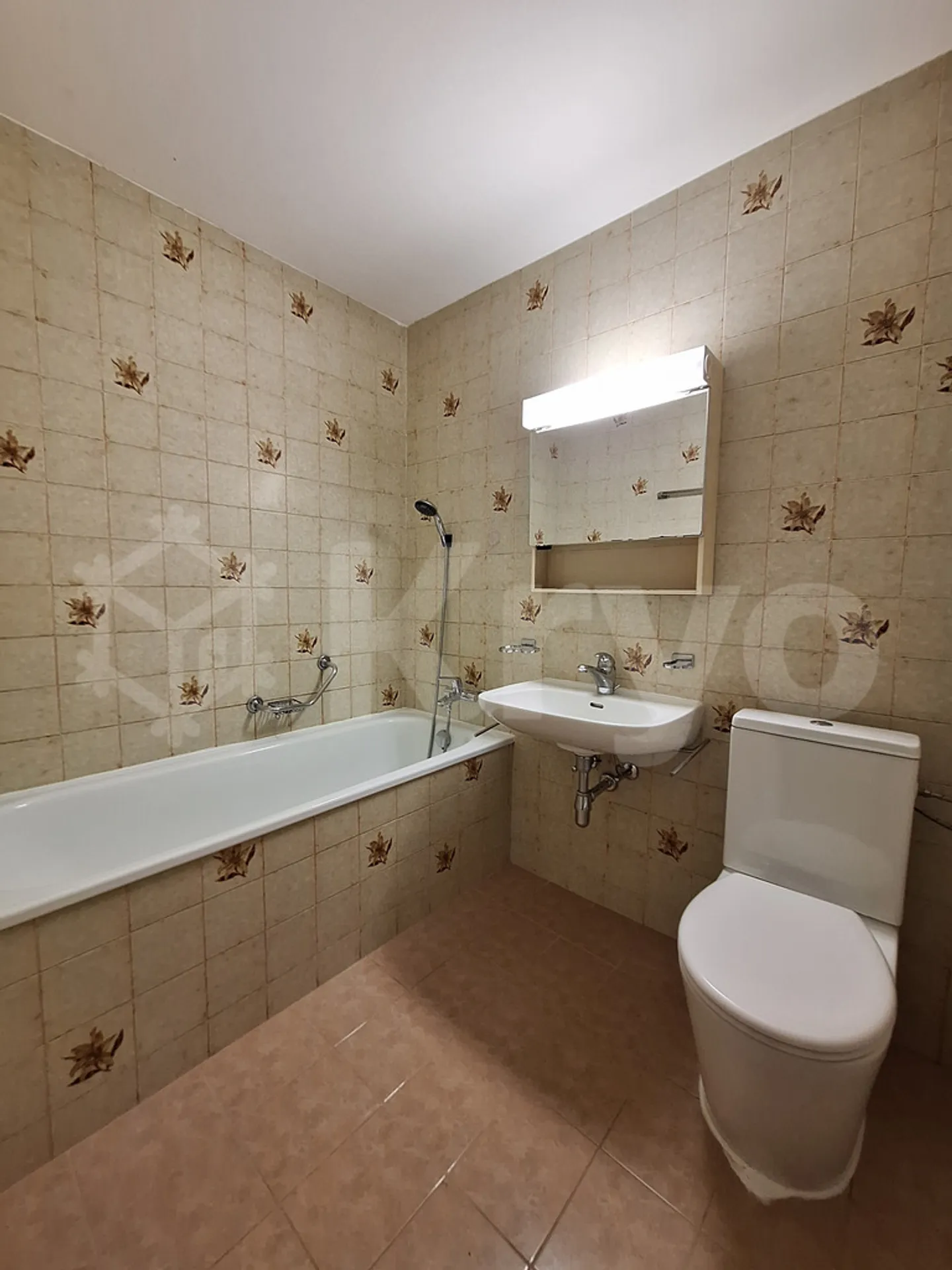 Appartamento con balcone nel cuore di La Tour-de-Peilz - Foto 8 di 9