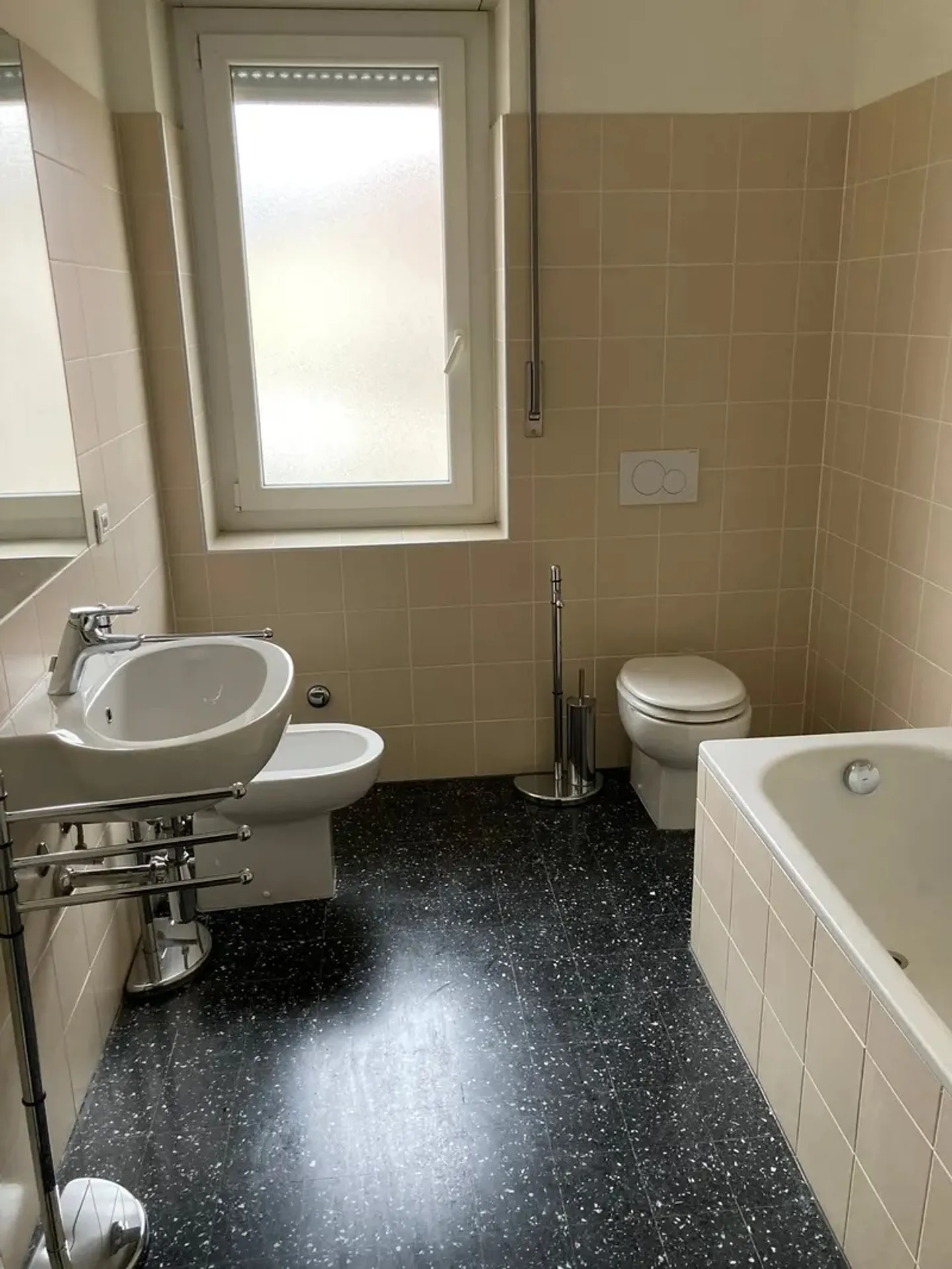 Bel appartement de 2,5 pièces - Photo 5 sur 5