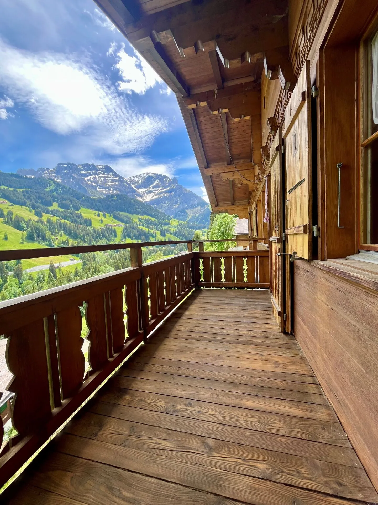 Charmantes Chalet mit Atemberaubender Aussicht - Foto 6 von 18