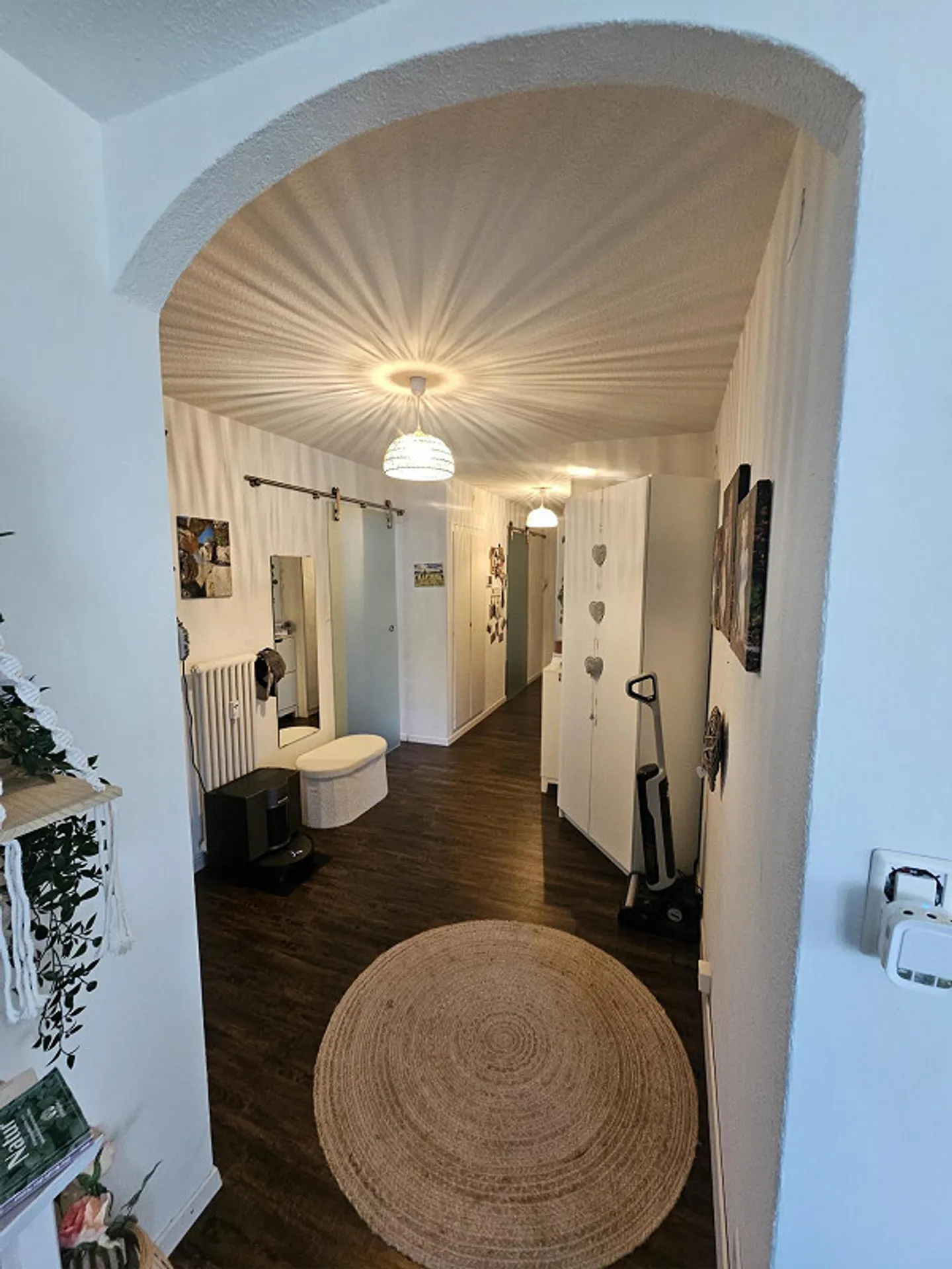 Helle 3.5-Zimmer-Wohnung mit Aussicht - Foto 4 von 9