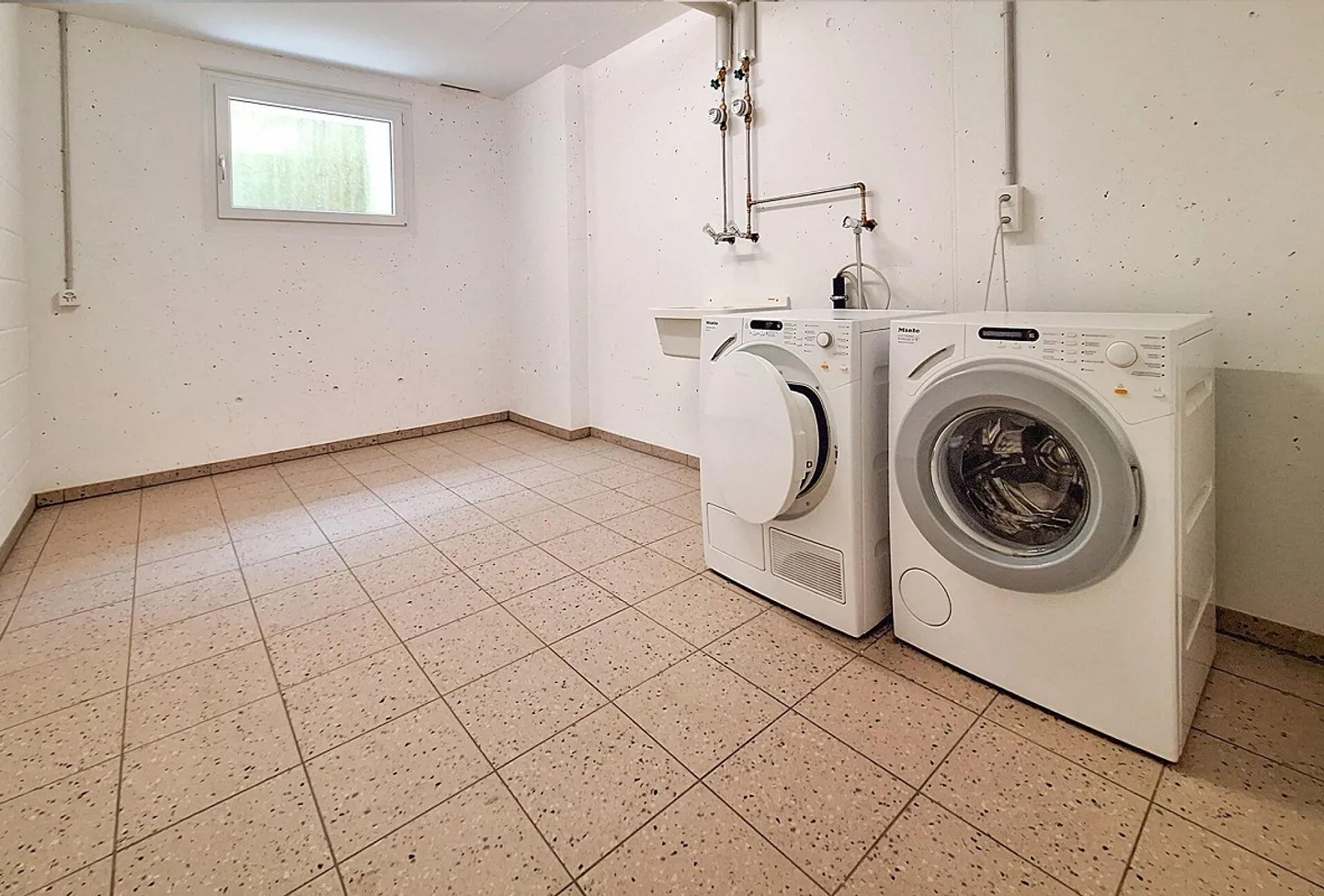 Charmante Wohnung mit Balkon - Foto 10 von 11