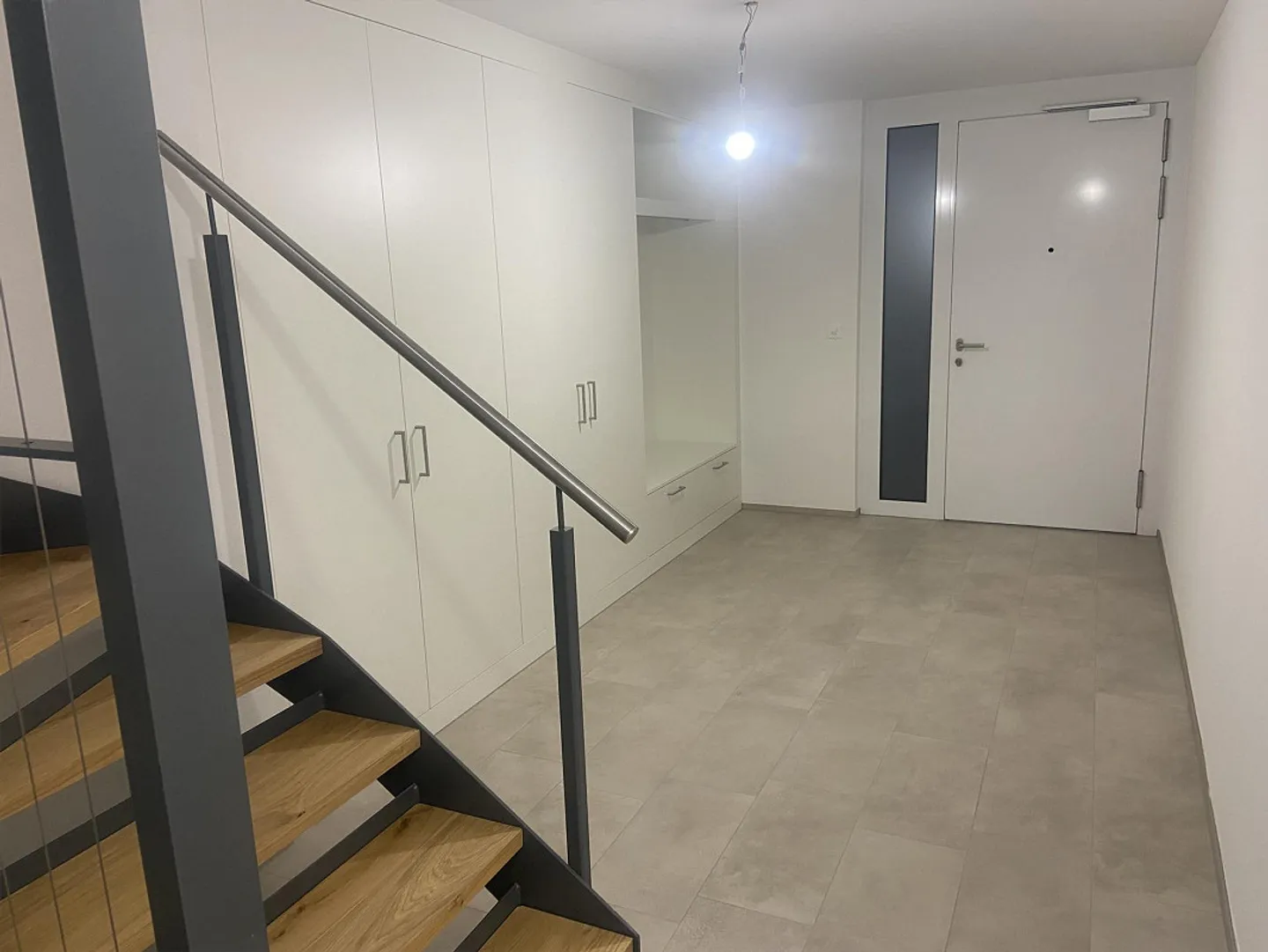 4.5-Zimmer-Doppeleinfamilienhaus an einzigartiger Hanlage - Foto 6 di 18