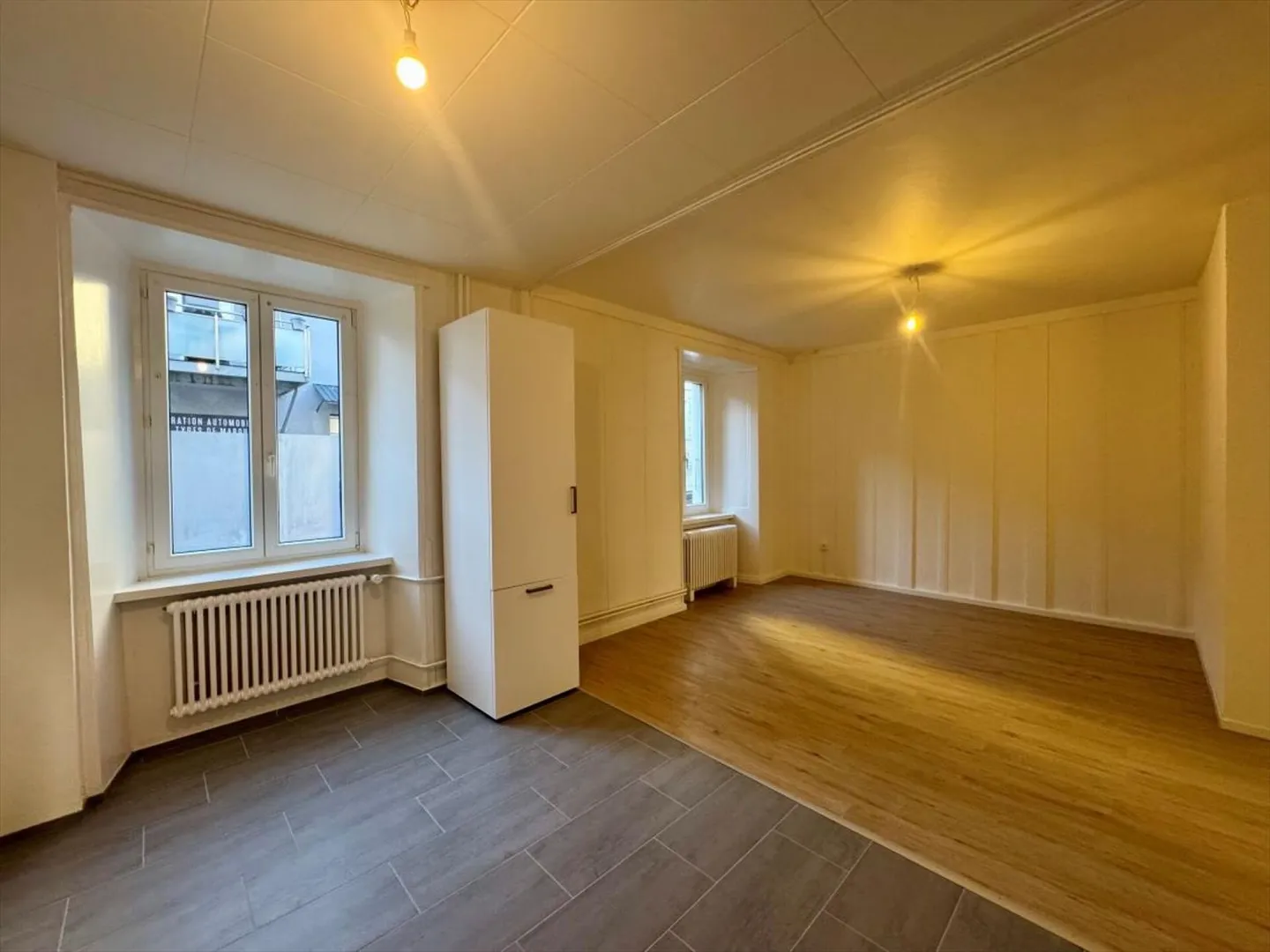 Rénové ! Appartement de 4.5 pièces - Photo 2 sur 7