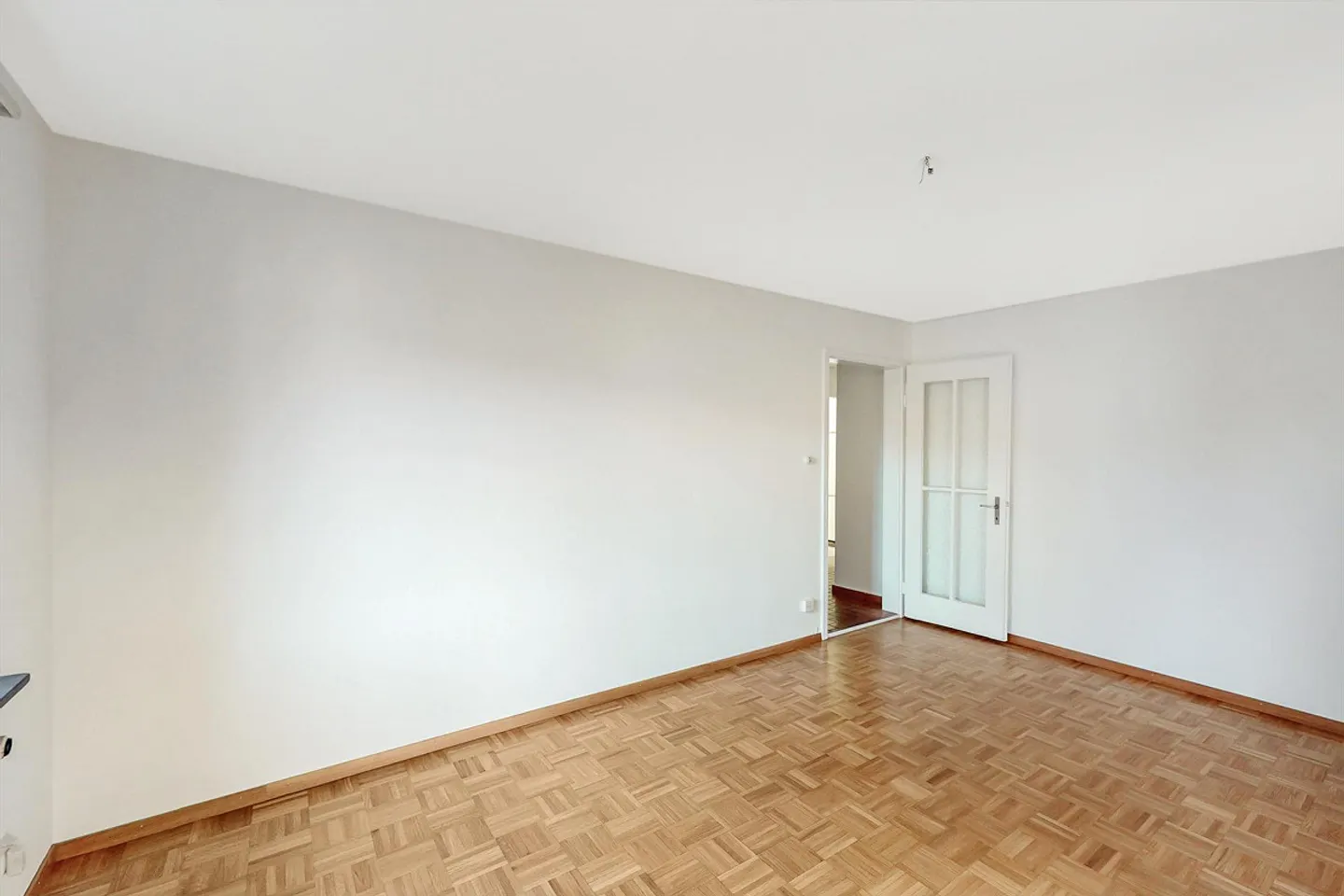 TEMPORAIRE POUR 1 AN - Appartement confortable à Horw - Photo 5 sur 10