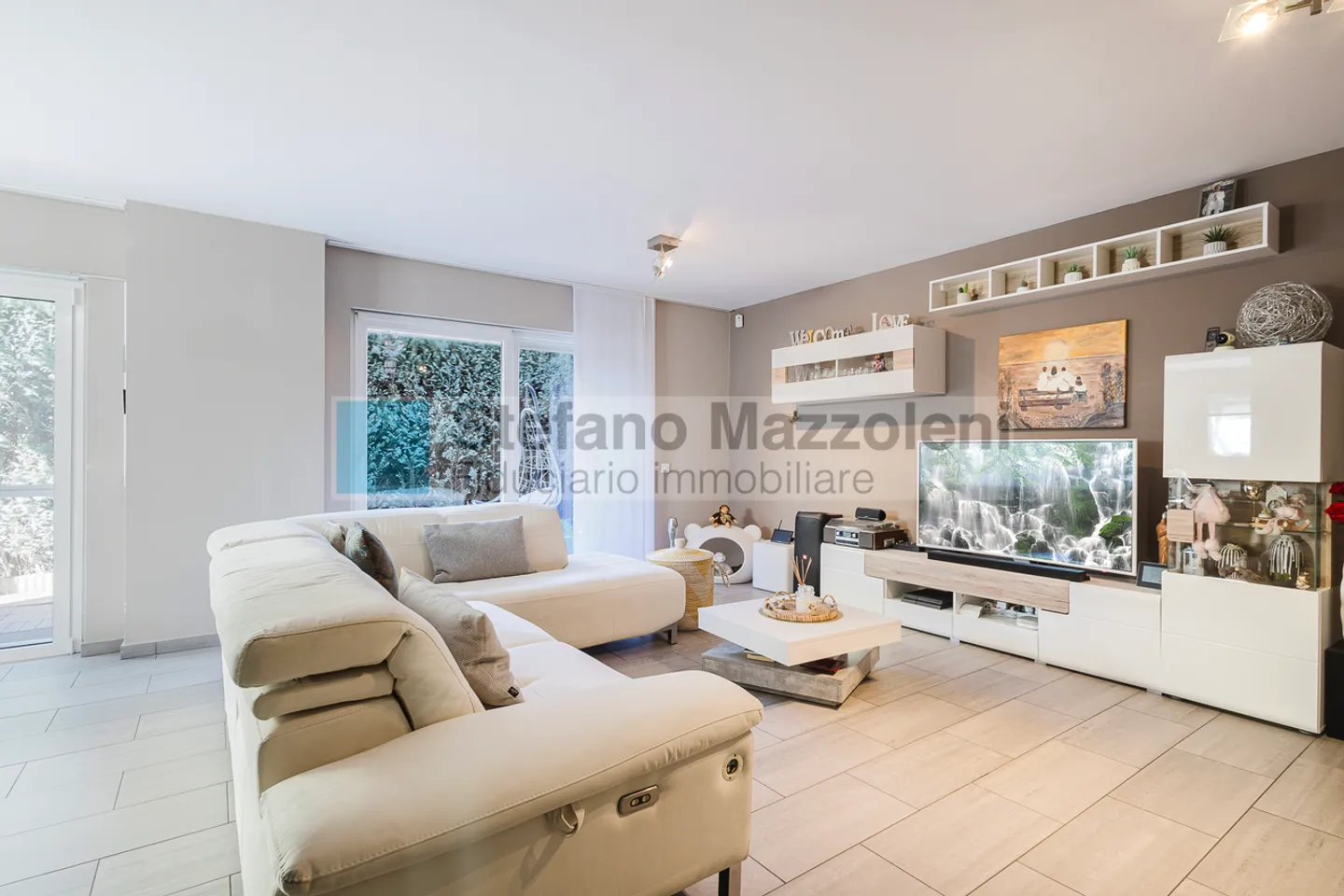 GIUBIASCO-Moderne Einfamilienhaus mit Garten - Foto 3 von 15