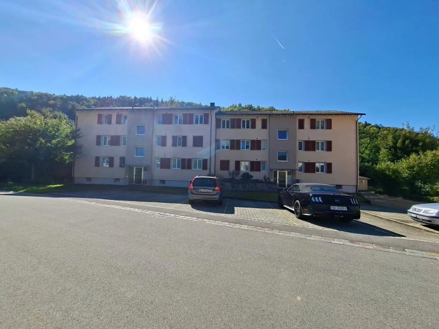 Appartamento luminoso con 4 stanze al piano terra - Foto 1 di 8