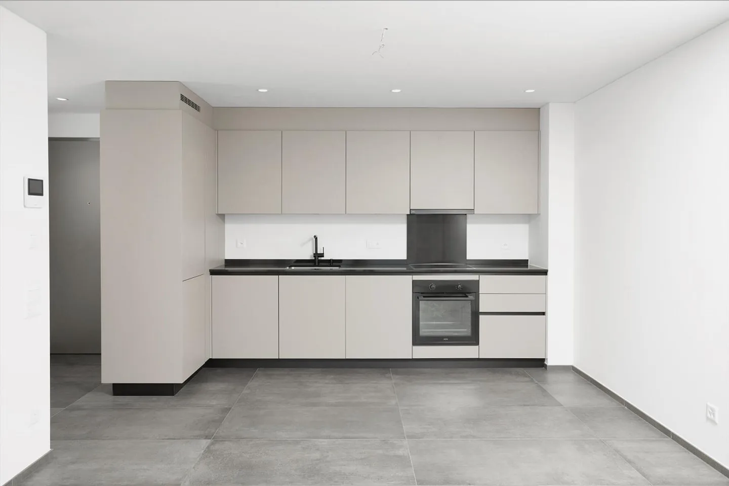 Apartment 3.5 Rooms - Cugnasco - Photo 3 of 9