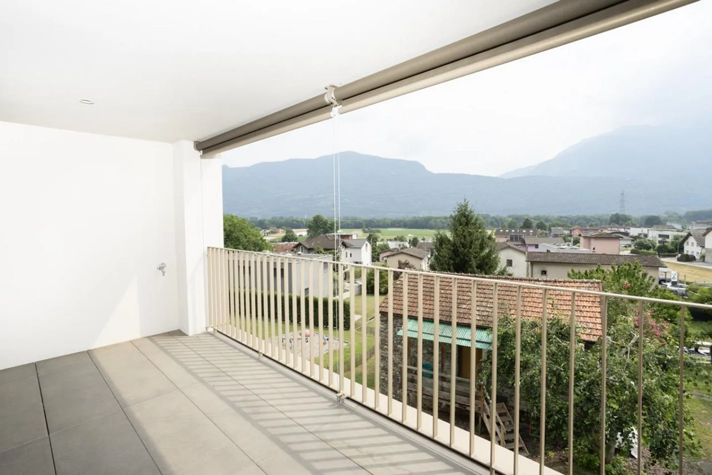 Apartment 3.5 Rooms - Cugnasco - Photo 1 of 9