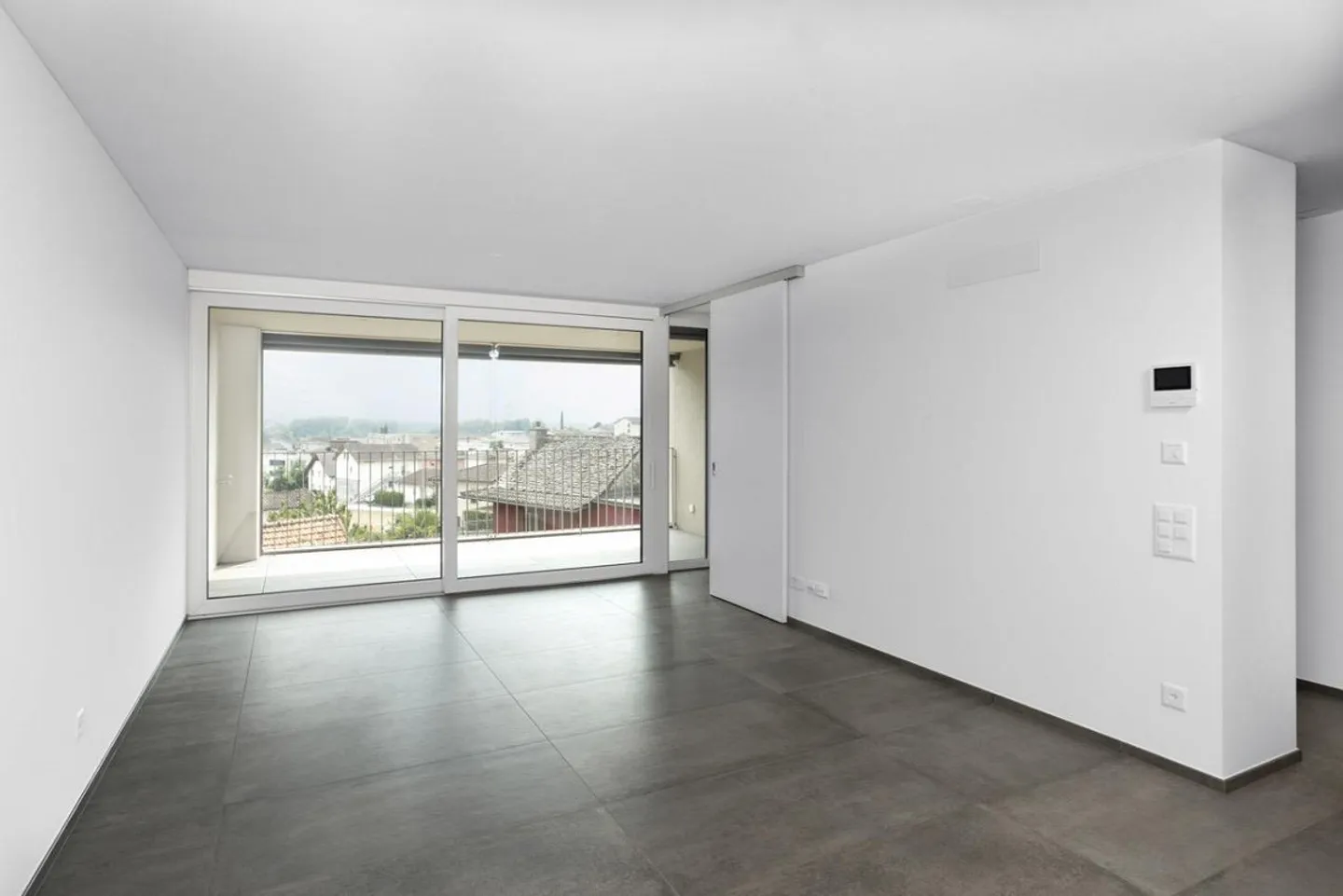 Apartment 3.5 Rooms - Cugnasco - Photo 2 of 9