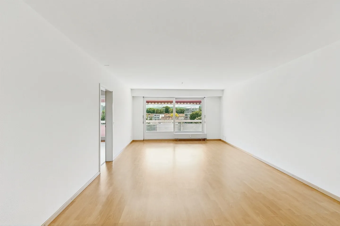 Grosszügige 4.5-Zimmerwohnung - Foto 4 von 11