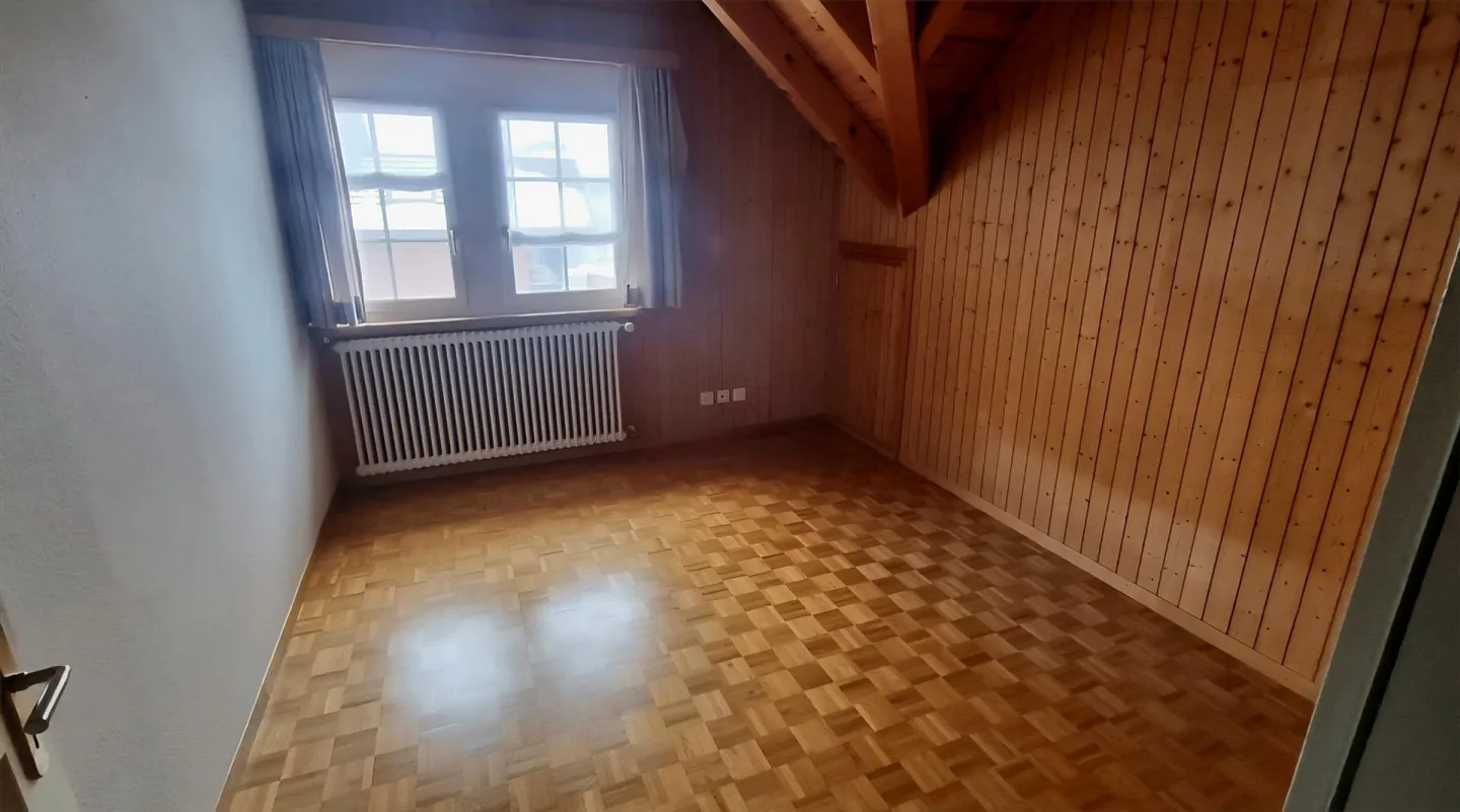 8-Room Single-Family House - Photo 12 of 16