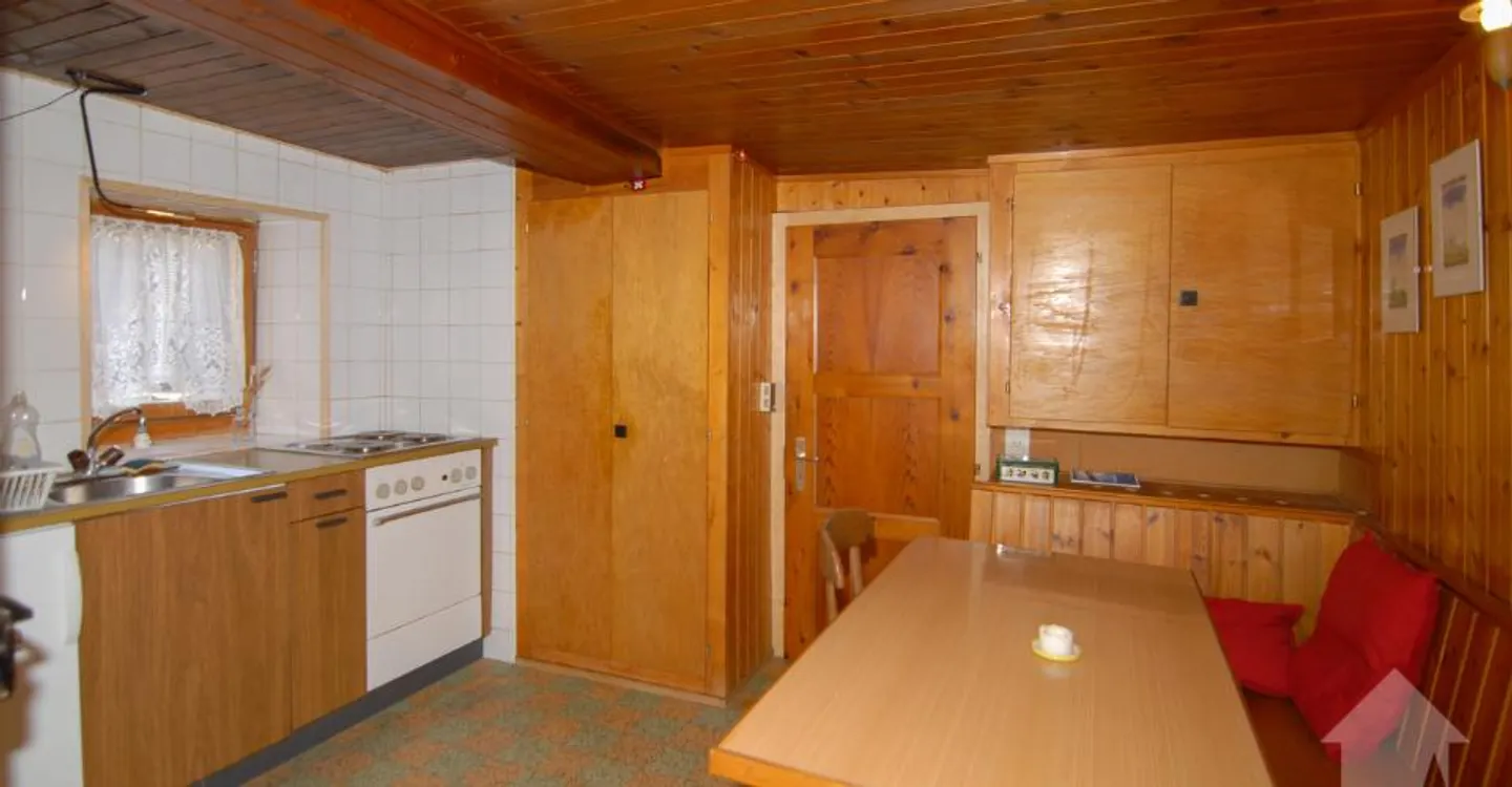2.5 Room Apartment - Photo 7 of 12