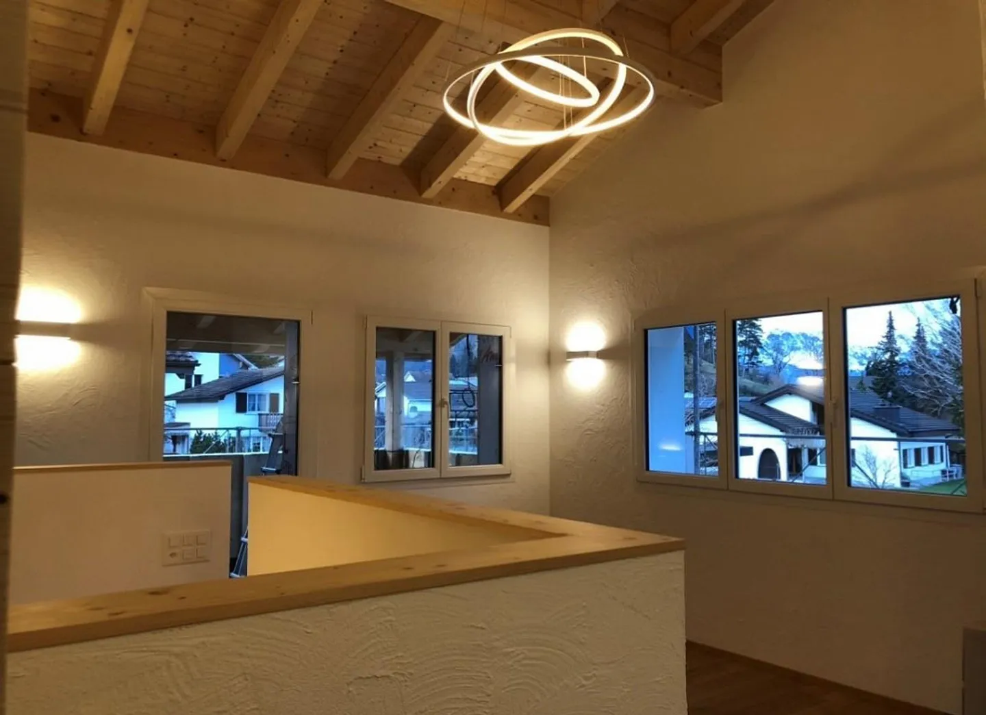 Maison individuelle de 5,5 pièces à louer (entièrement rénovée en 2022) - Photo 7 sur 11