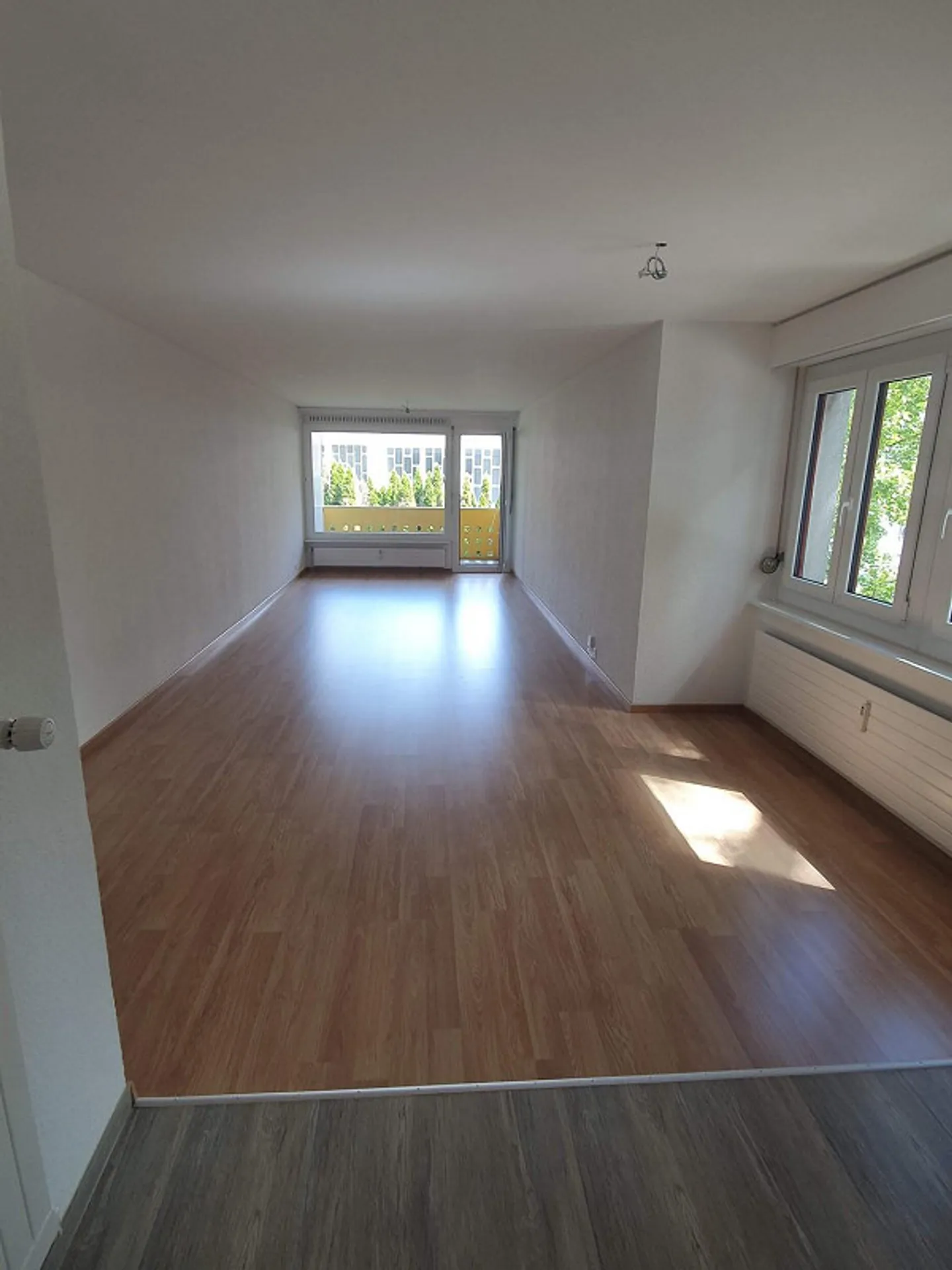 Appartement à louer - Photo 3 sur 10
