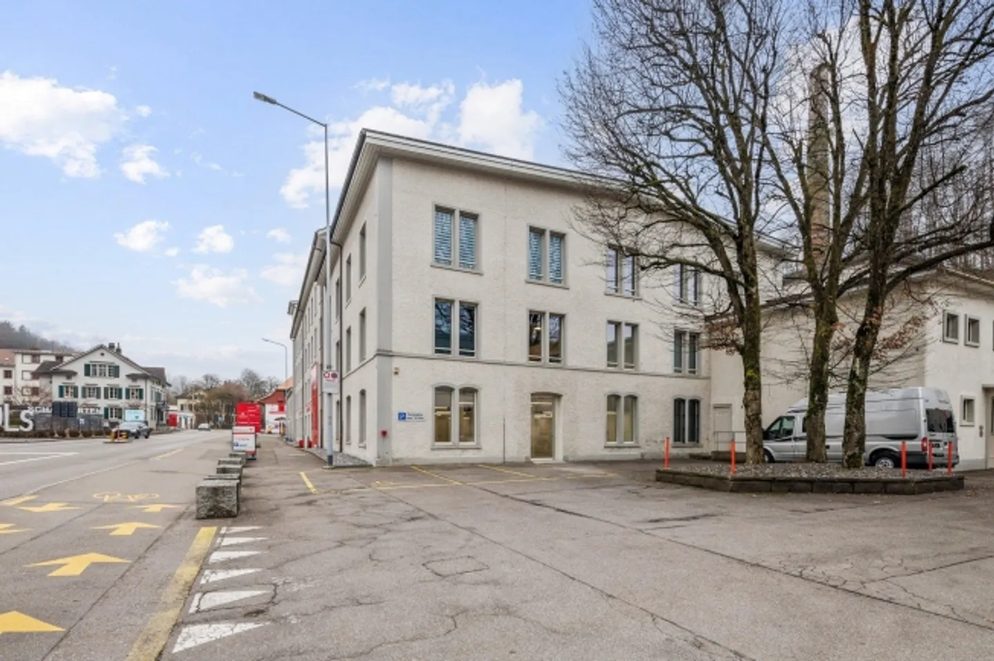 Spazio commerciale in una posizione ad alto traffico - Foto 11 di 13