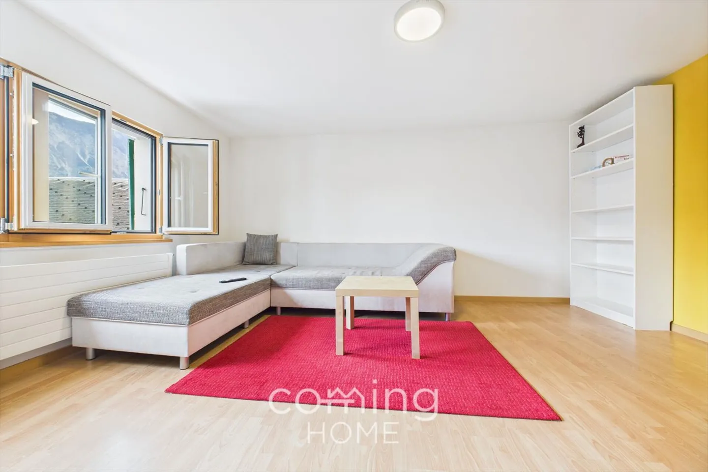 Appartamento da sogno di 4.5 stanze a Varen - soleggiato, tranquillo, con una vista fantastica - Foto 2 di 10