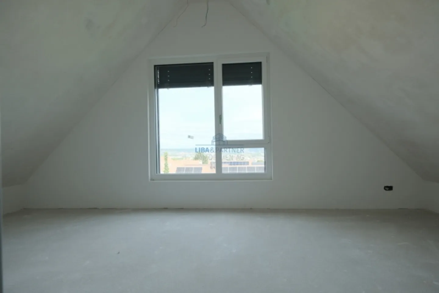 Timeless new building with generous space concept - Photo 10 of 13