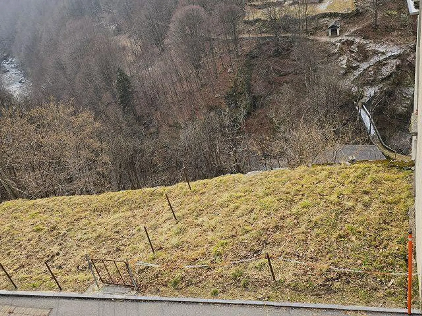 Grande maison tessinoise de 9 pièces avec terrain - Photo 26 sur 33