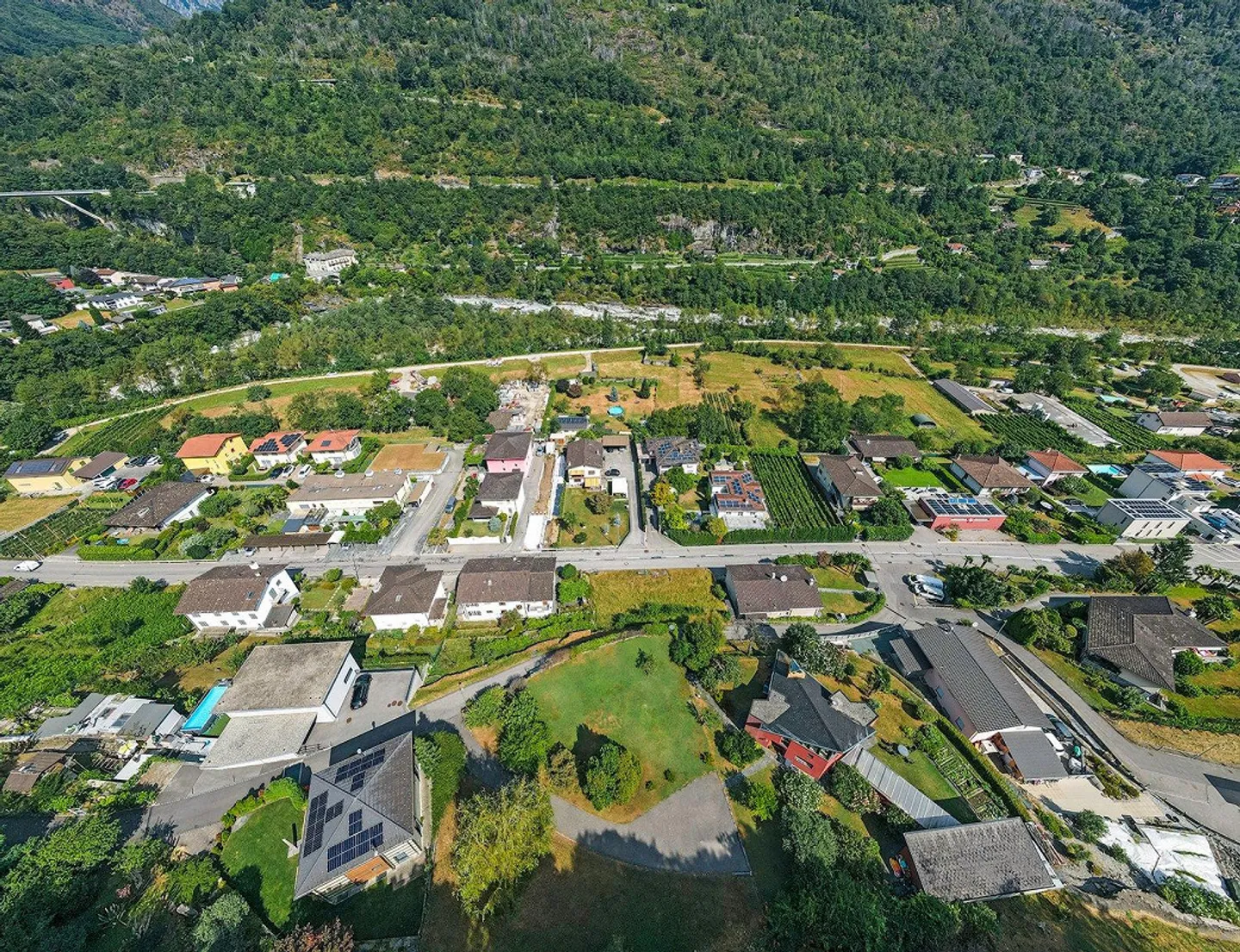 Centovalli, Baugrundstück in Wohngegend. - Foto 5 von 10