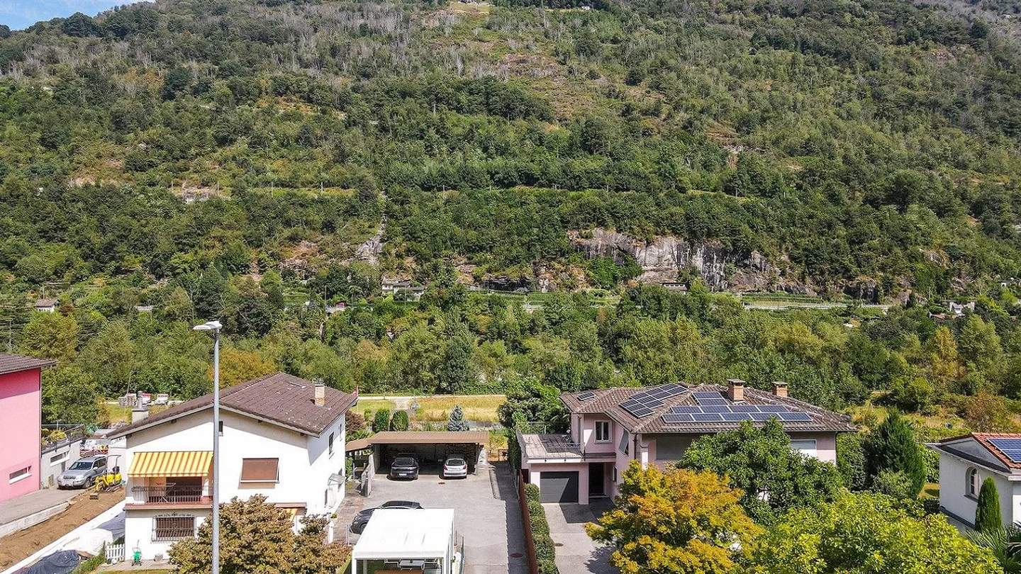 Centovalli, Baugrundstück in Wohngegend. - Foto 6 von 10
