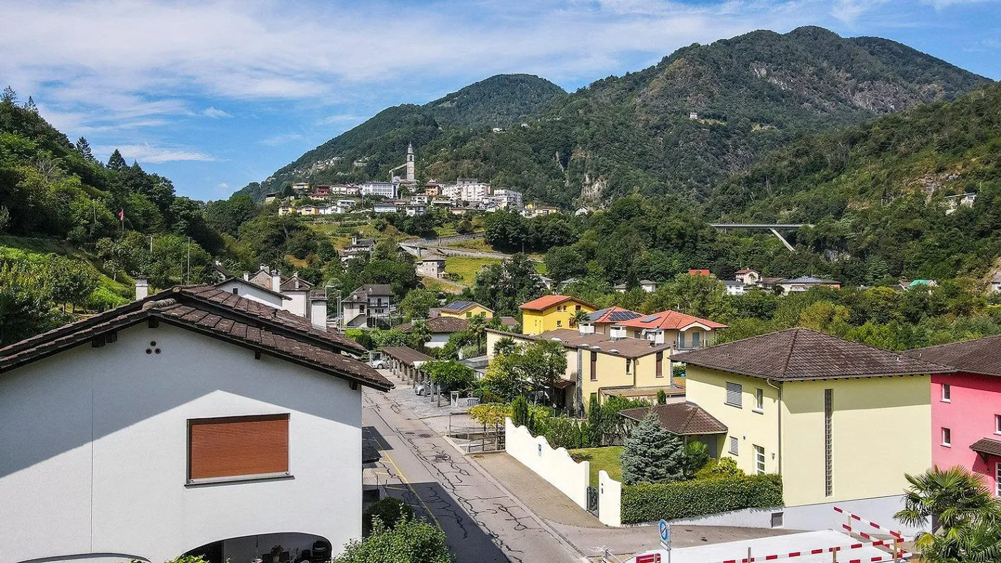 Centovalli, Baugrundstück in Wohngegend. - Foto 9 von 10