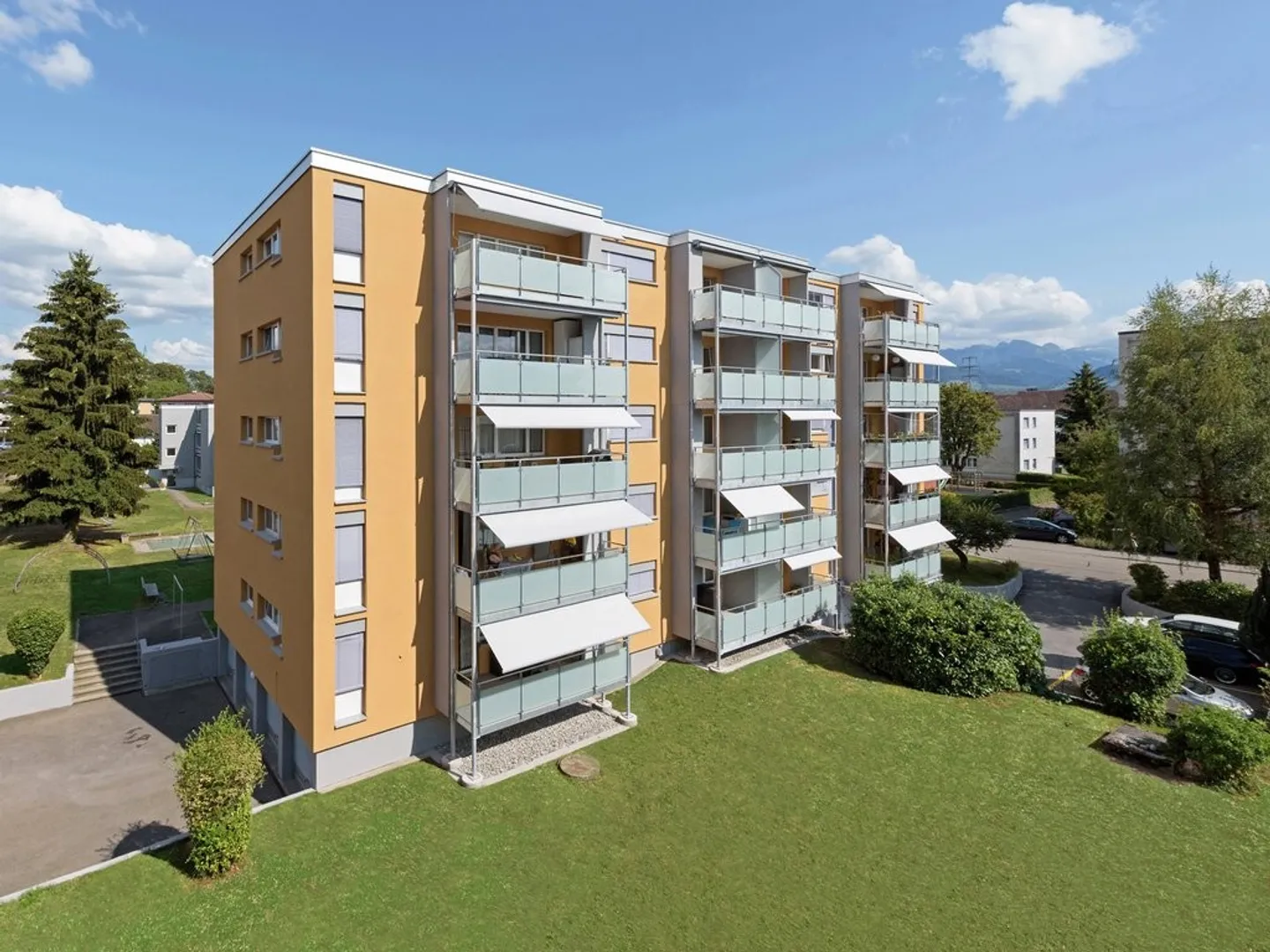 Appartement 3.5 pièces près de la gare - 8640 Rapperswil-Jona - Photo 1 sur 6
