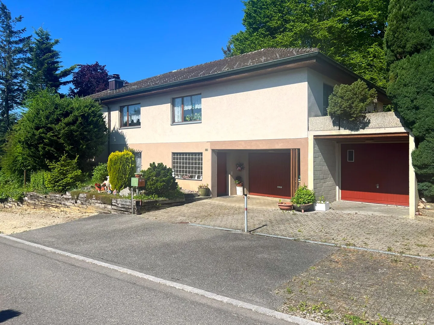 Casa unifamiliare nella migliore posizione a Erlinsbach (AG) - Foto 1 di 21