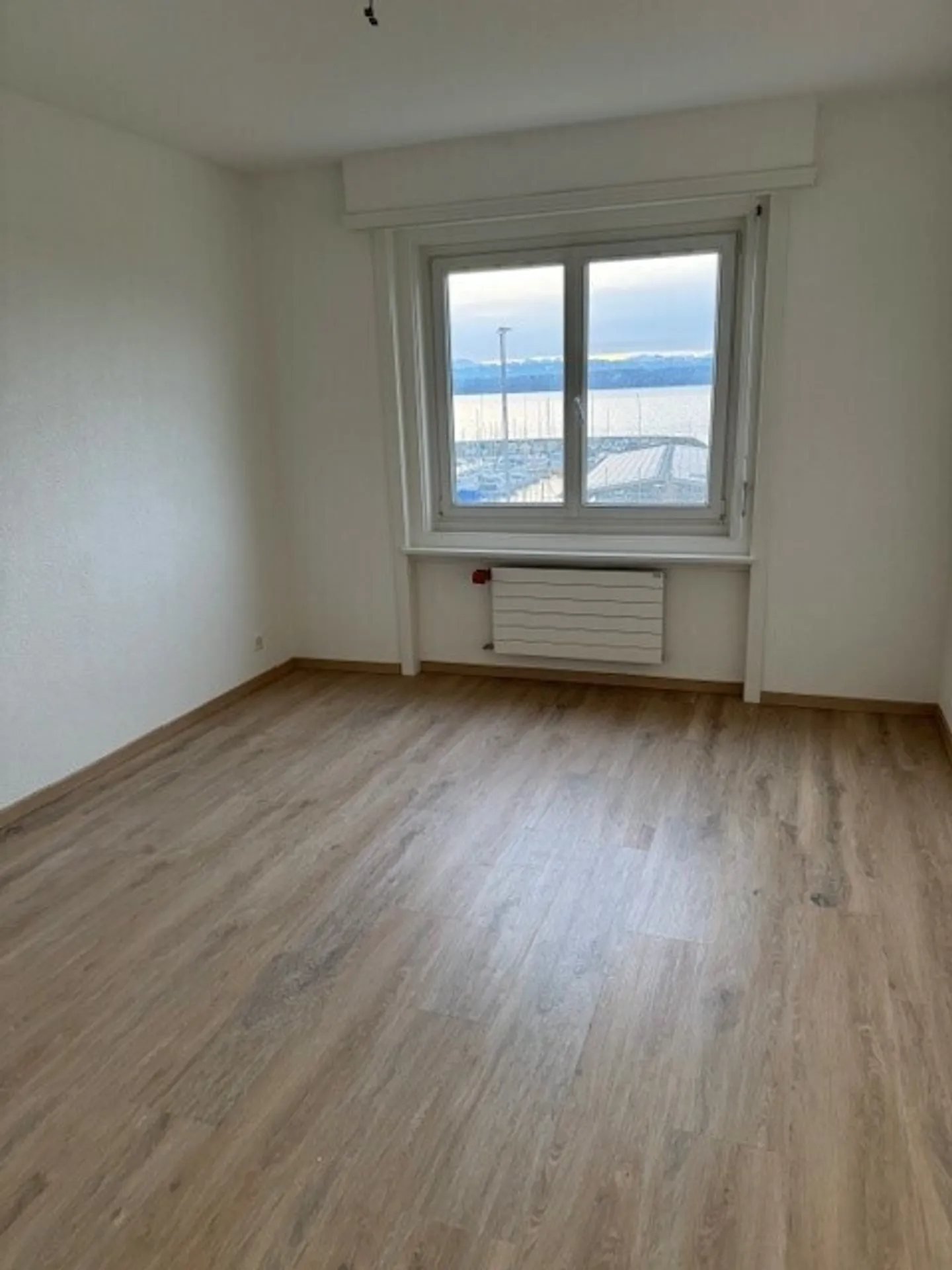 Appartement 2.5 pièces - Photo 6 sur 8