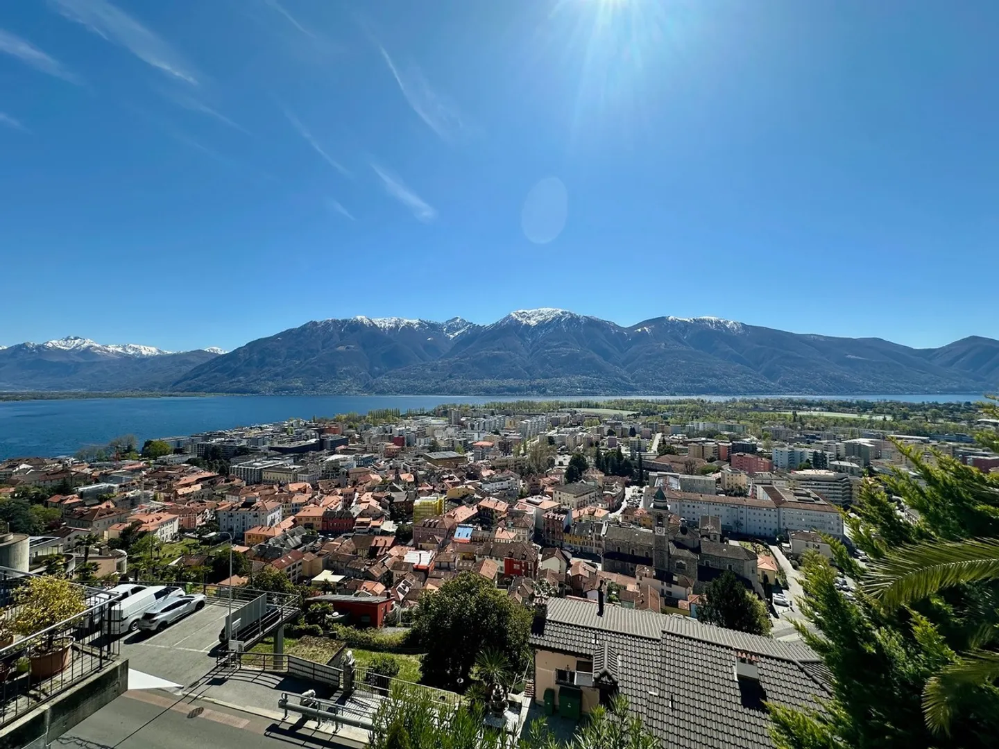 Exclusive 5.5-room duplex apartment with panoramic terrace in prime location - Photo 1 of 17