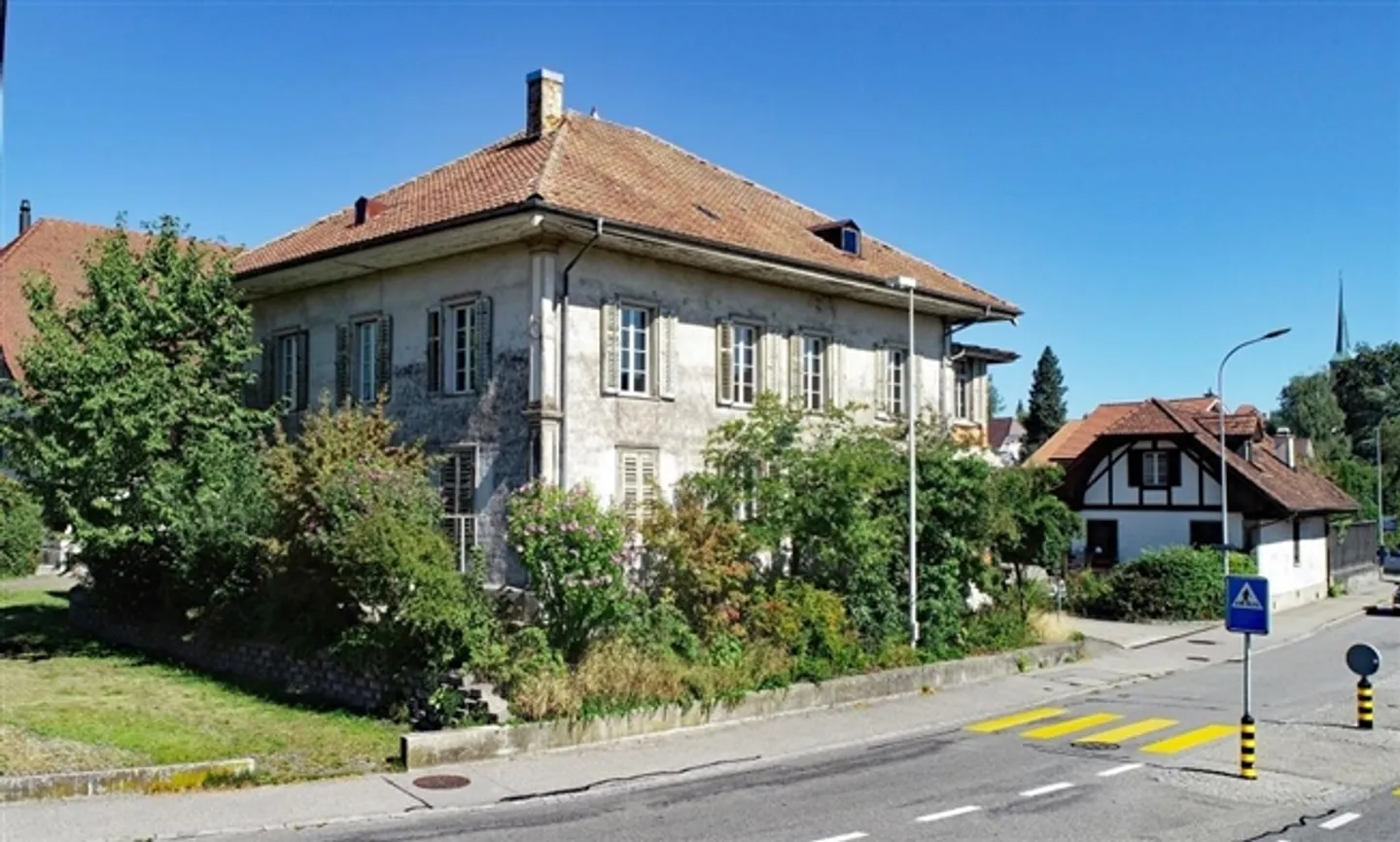 Ideale per famiglie molto numerose o per chi ha bisogno di molto spazio - Foto 2 di 19