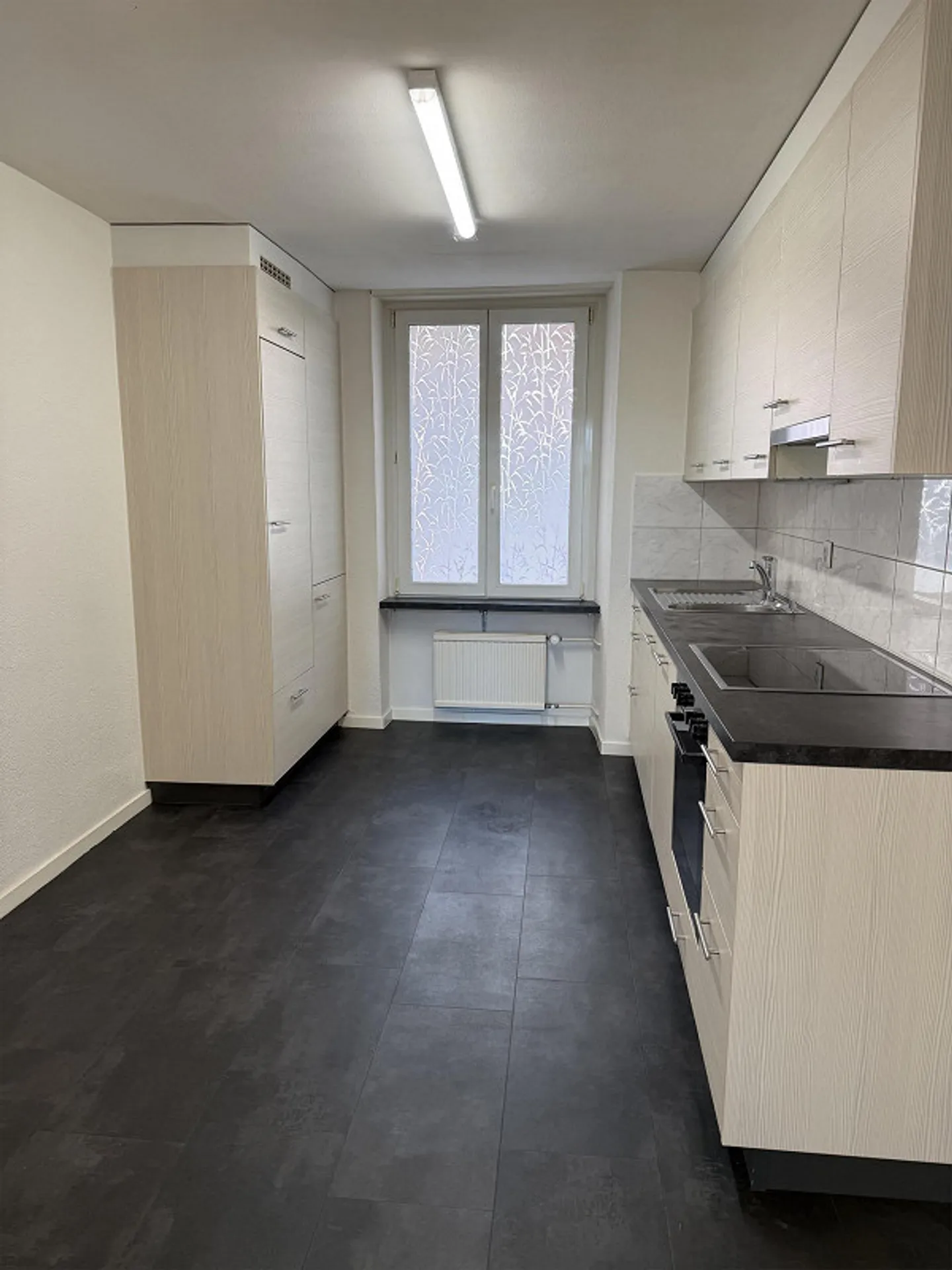 Appartement 3.5 pièces dans un emplacement central - Photo 9 sur 14