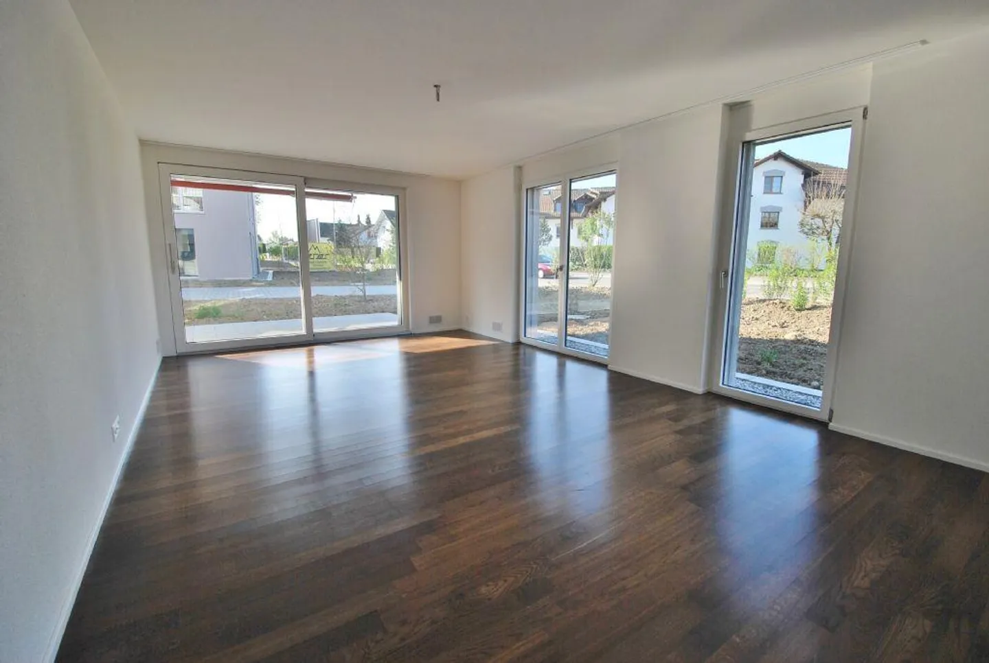 APPARTEMENT MODERNE - STANDARD DE CONSTRUCTION HAUT DE GAMME GARANTI - Photo 7 sur 11