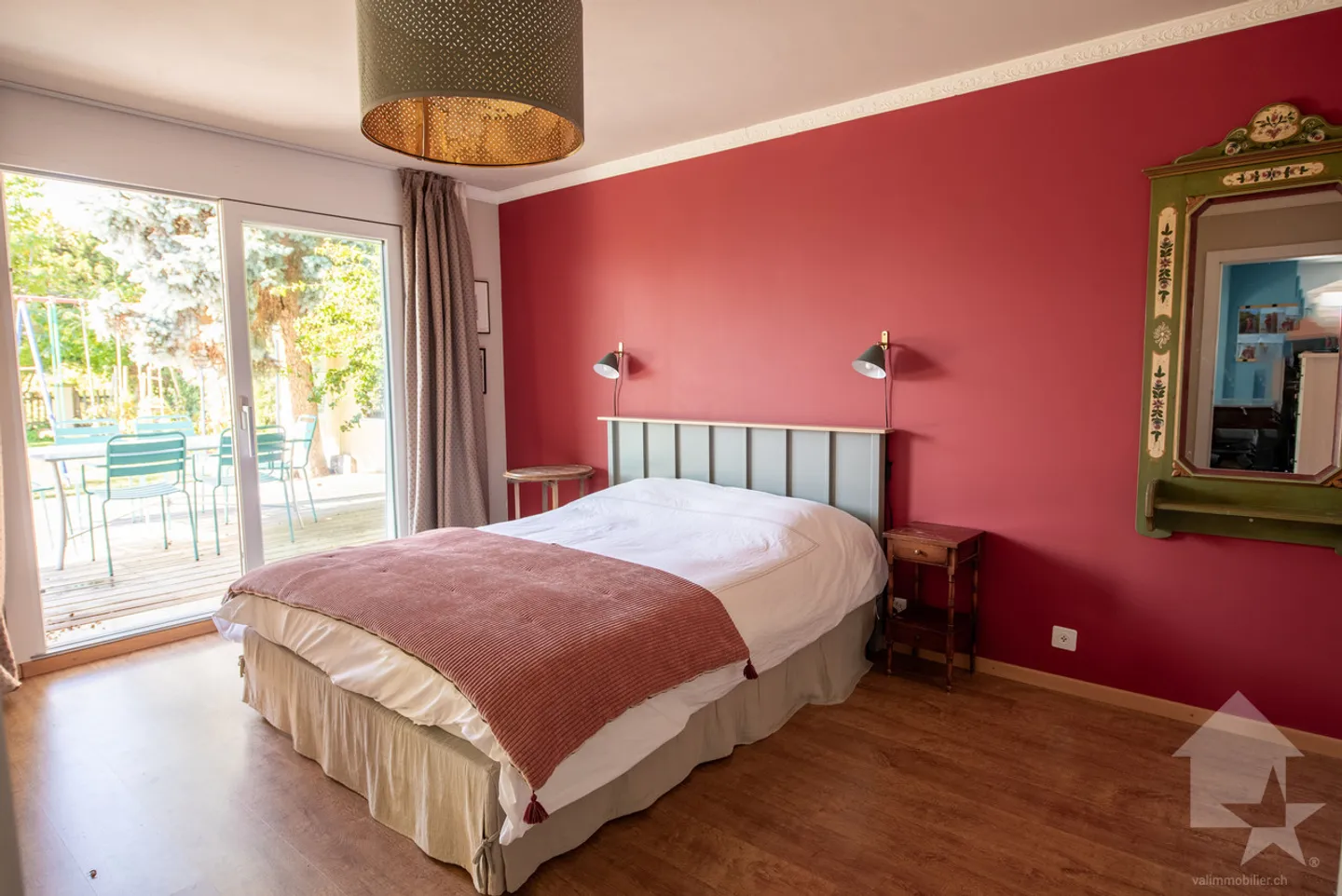 «Superbe villa de 5.5 pièces, calme, vue top et ensoleillement optimal» - Photo 7 sur 13