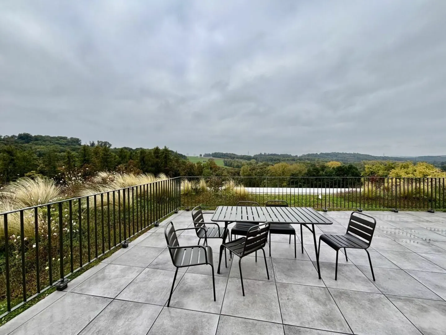 Neue und helle hochwertige Büros - gegenüber dem CFF-Bahnhof in Bussigny! - Foto 8 von 11