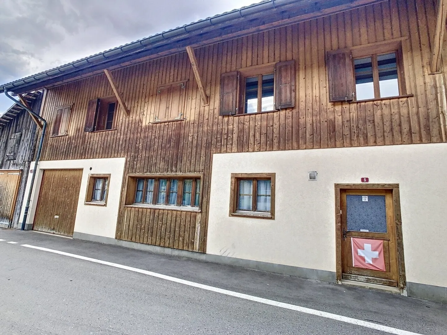 Nice 2½ rooms for rent in Broc - Photo 4 of 9