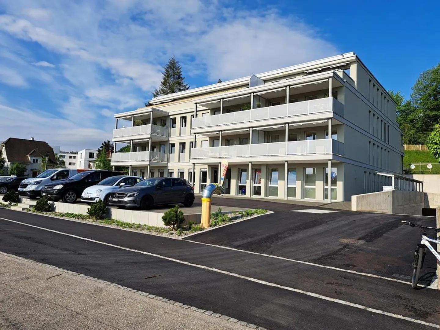 Modern apartment with cozy terrace - Photo 1 of 6