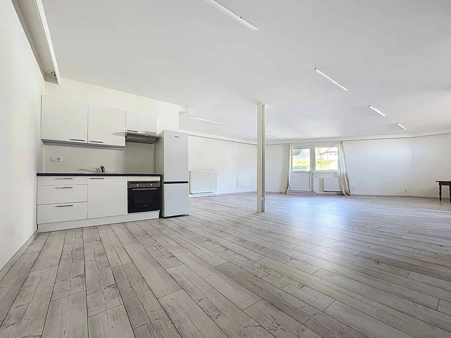 Loft spacieux à Ballaigues - Photo 2 sur 10