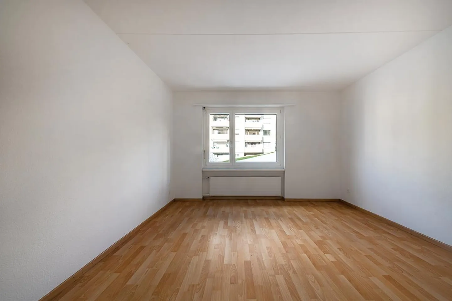 Great apartment with a view! - Photo 5 of 11