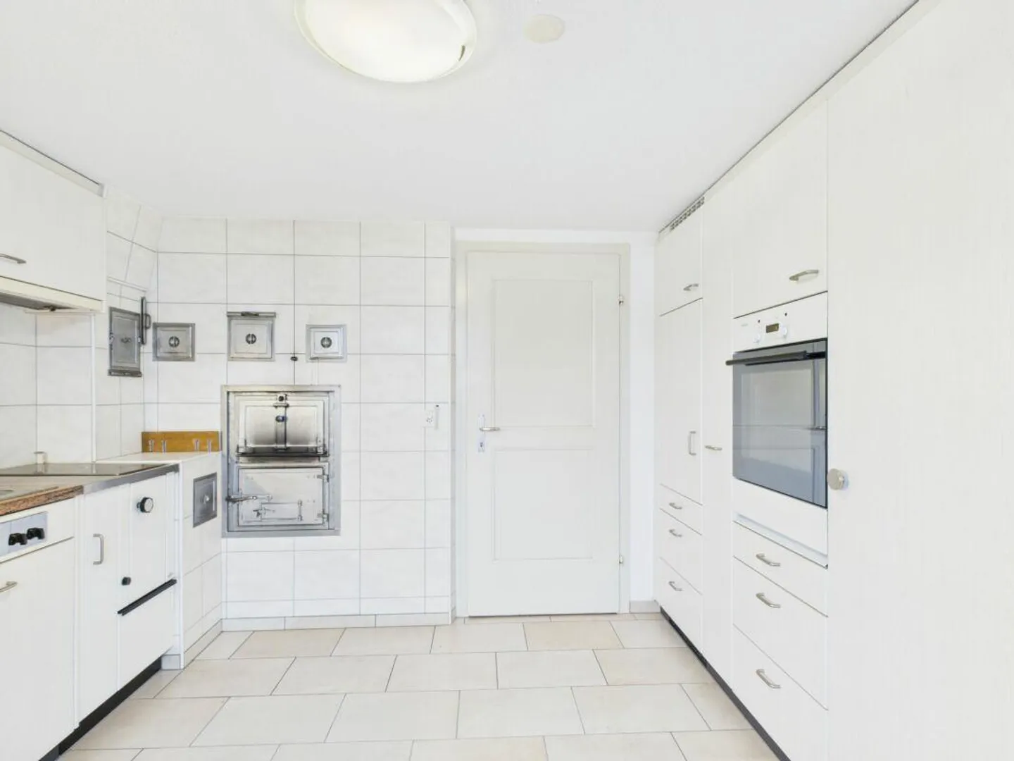 Small old half-timbered single-family house - Photo 3 of 12