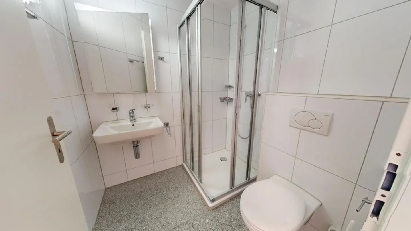 Attractive apartment in a great location with a view of greenery - Photo 5 of 9